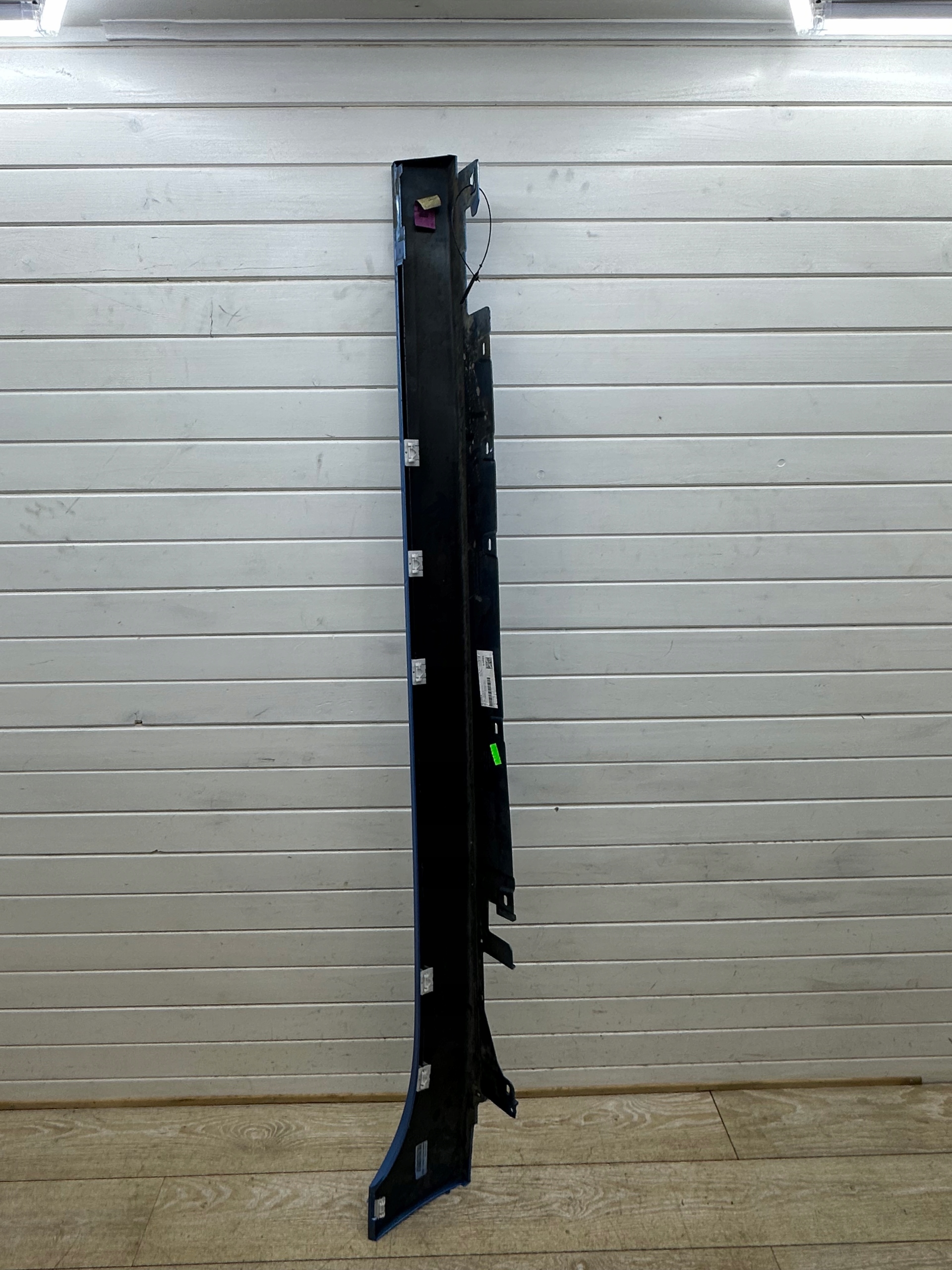 BMW 1 F40 moulding threshold left 7461381