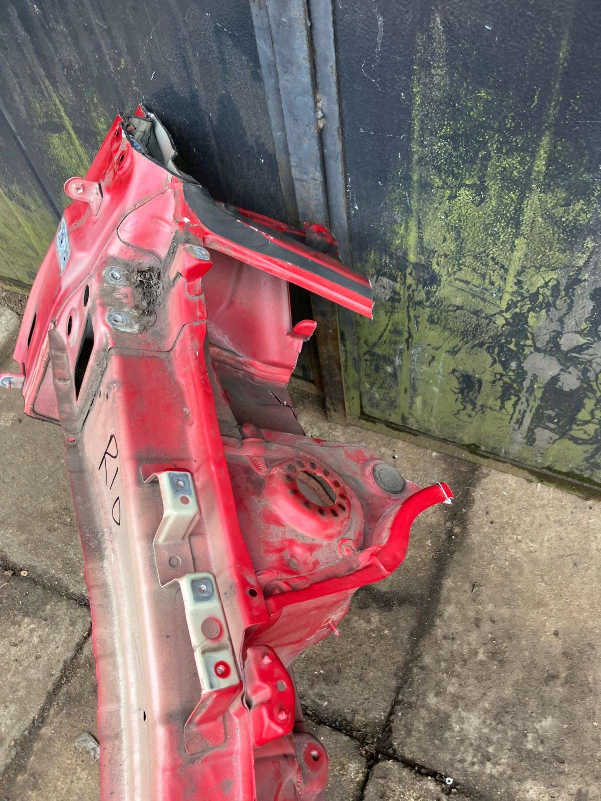 quarter quarter right front KIA RIO IV