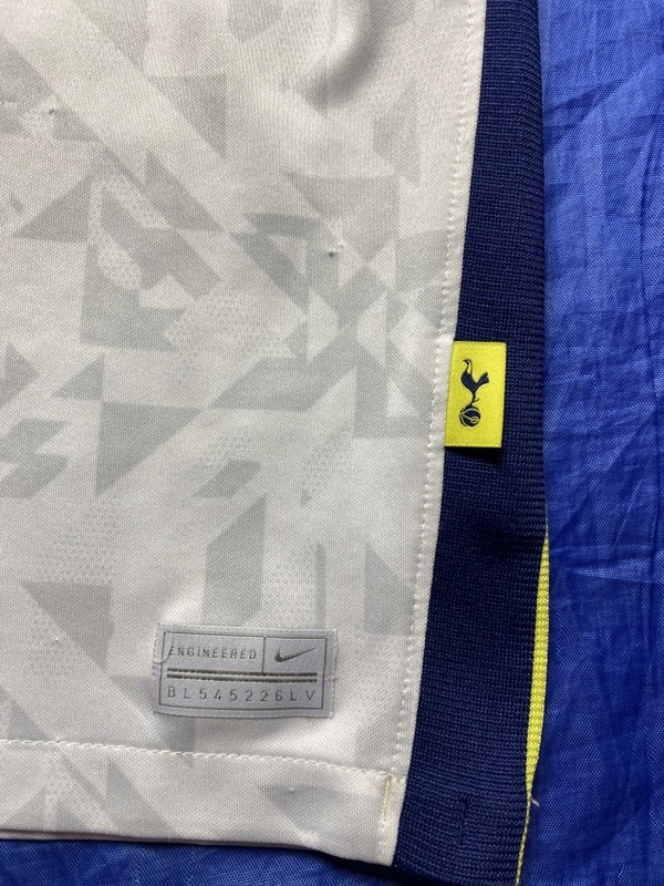 NIKE TOTTENHAM HOTSPUR oryginalna koszulka dla dziecka /12-13 lat 147-158cm Drużyna Tottenham