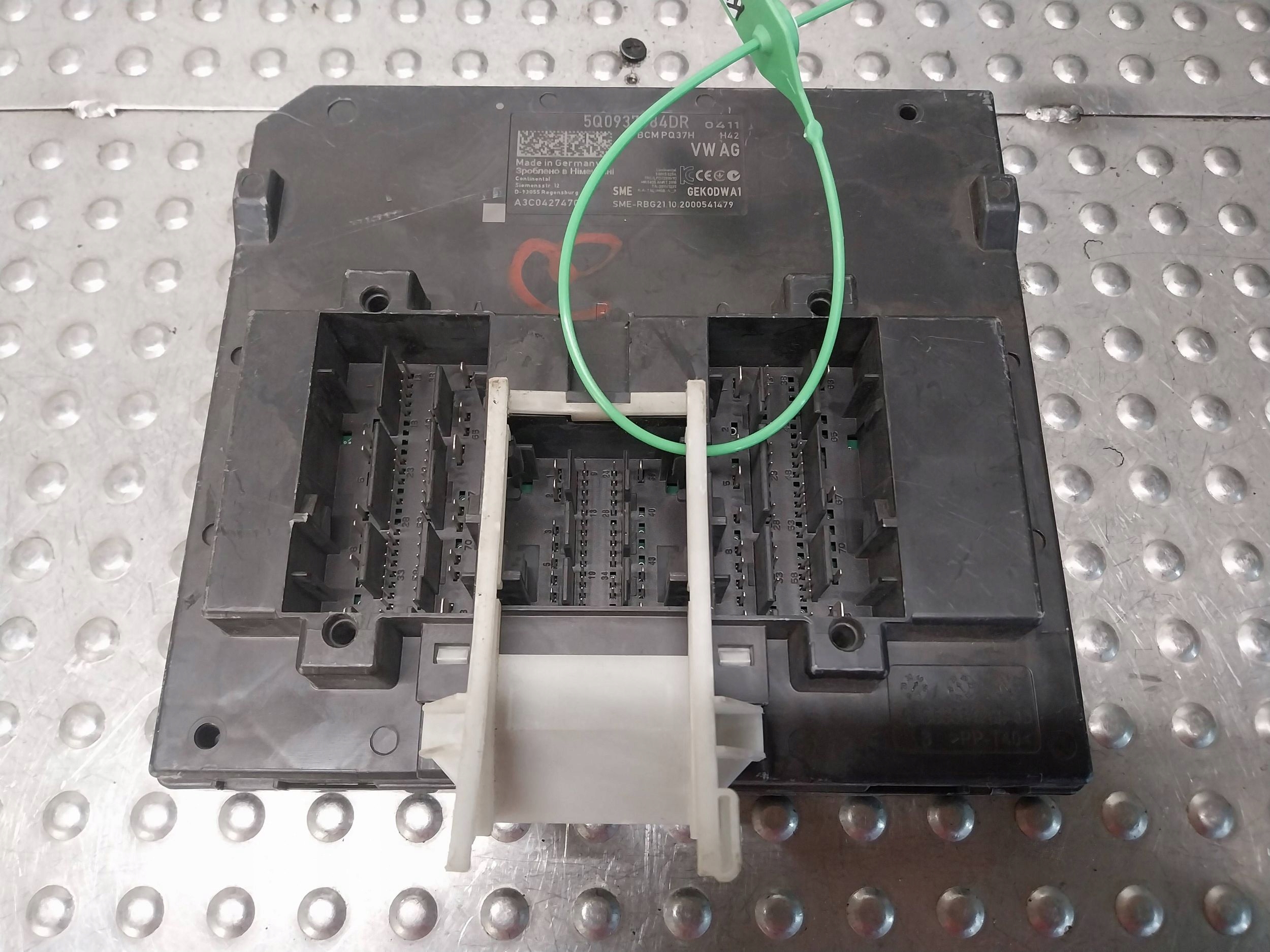 control unit comfort control unit 5Q0937084DR VW CRAFTER II MAN TGE Q2 81A 2,0 TDI