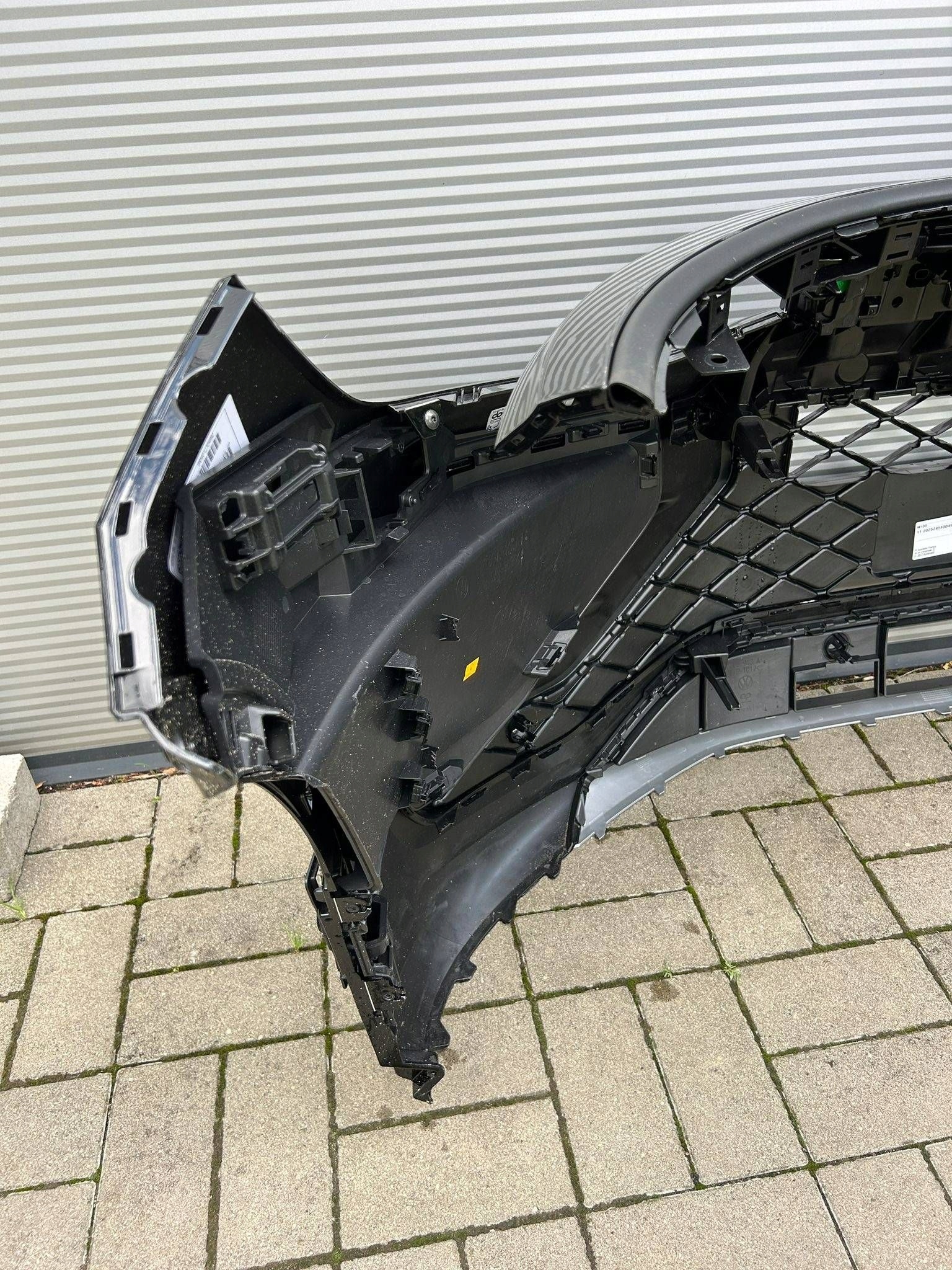 Volkswagen Tayron R Line bumper front front