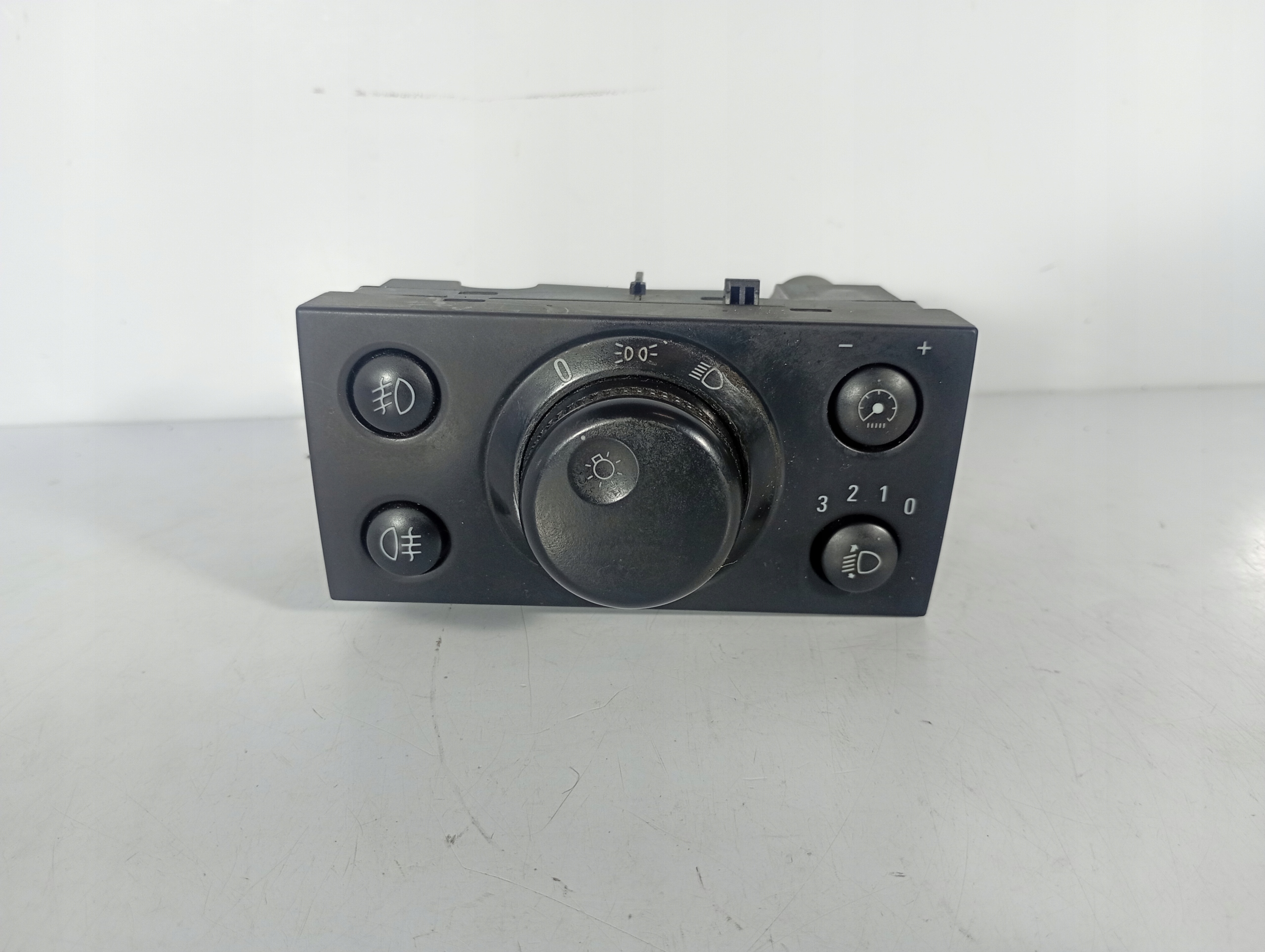 Opel Vectra C 02-06 switch PANEL light switch OE LK04060050
