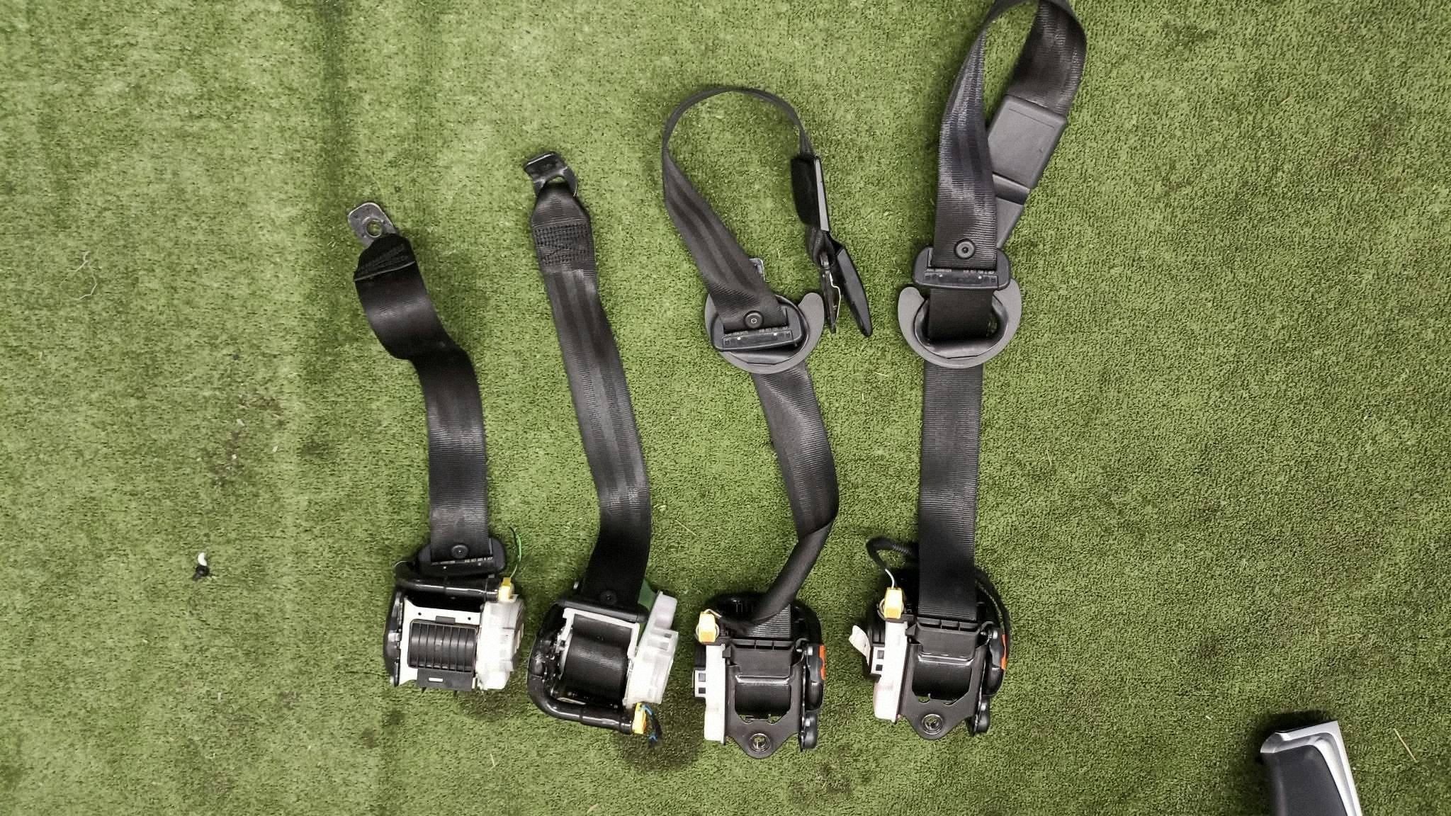 PORSCHE MACAN 95B LIFT dashboard console airbags tension belts