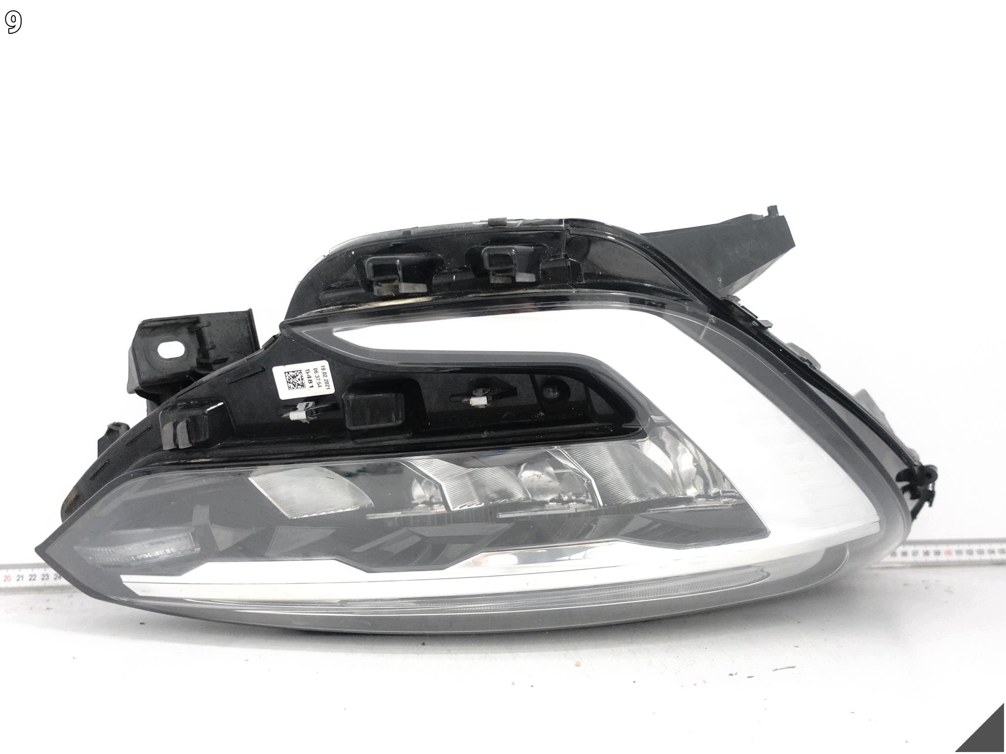 RENAULT CLIO V 5 19-23 light FULL LED PURE VISION right front EUROPA black