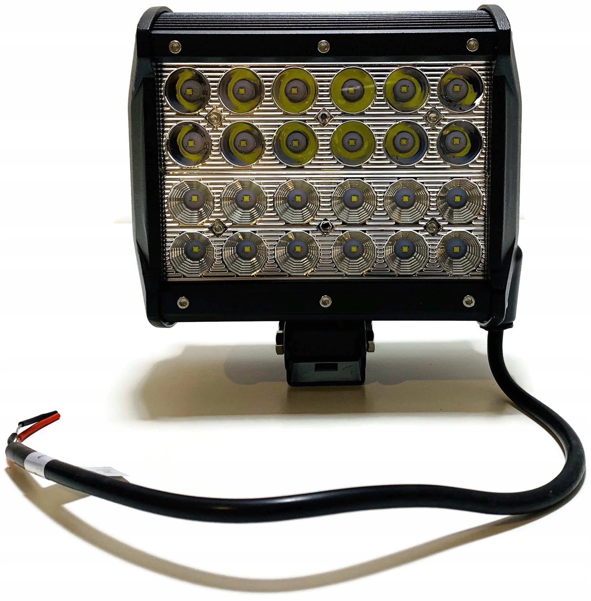 LAMPA LED CREE ROBOCZA DALEKOSIEZNA 72W 12V 24V Car type Passenger cars Cargo vans Trucks Buses Undefined