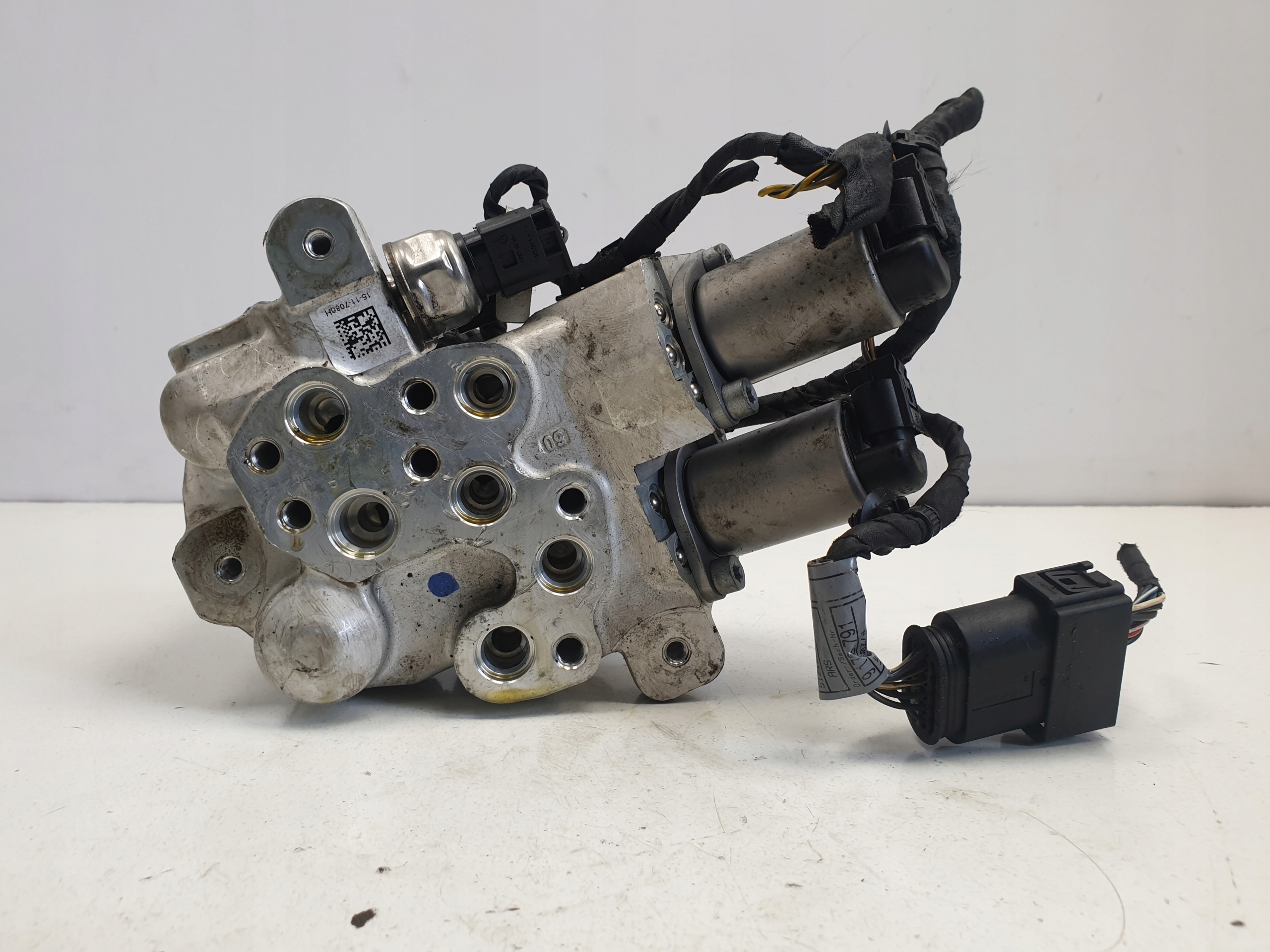 BMW F01 POMPA ZAWIESZENIA HYDAC DYNAMIC 10641010 Part number 10641010