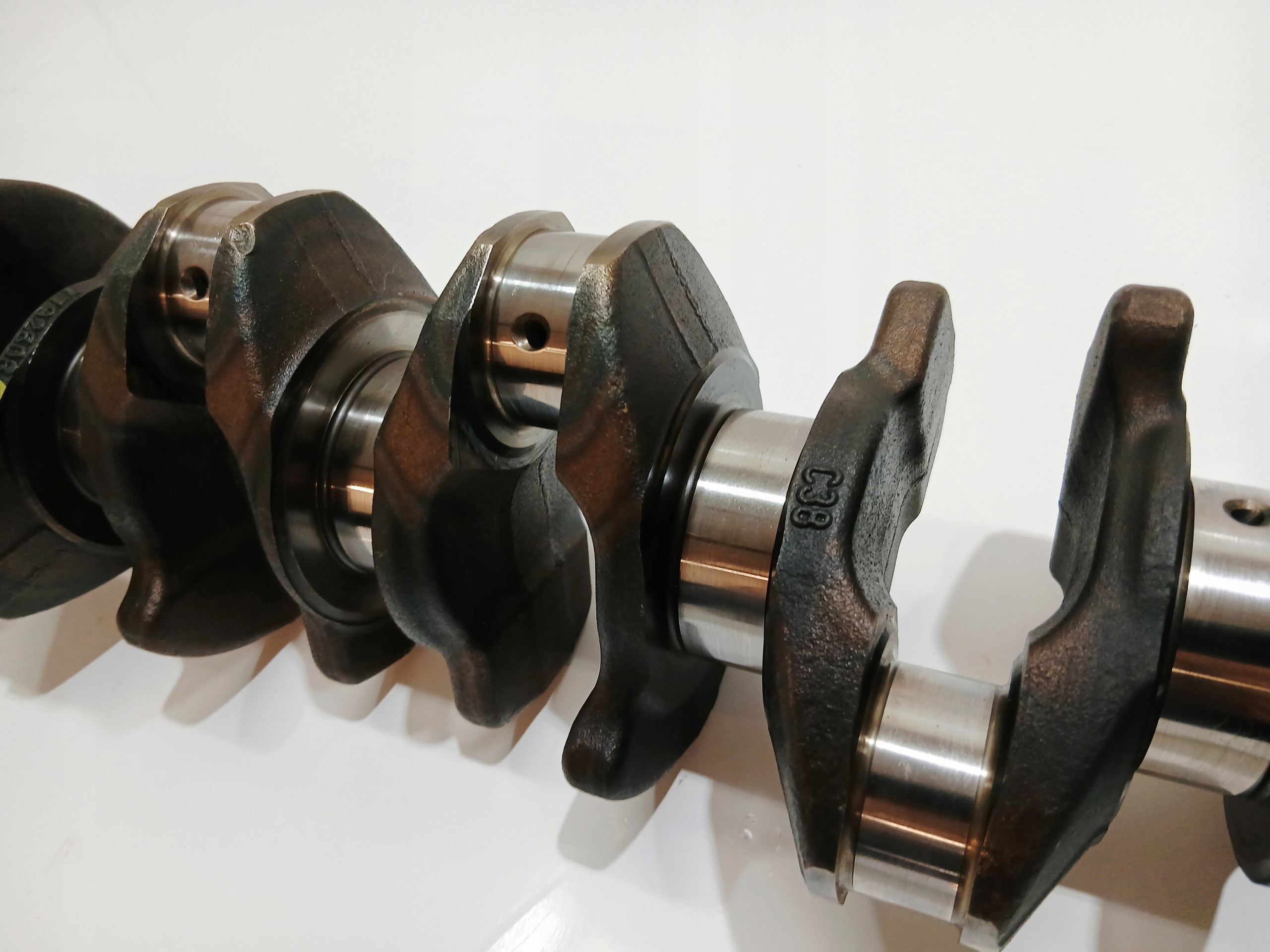 crank BMW E60 3.0 D OE 7792608