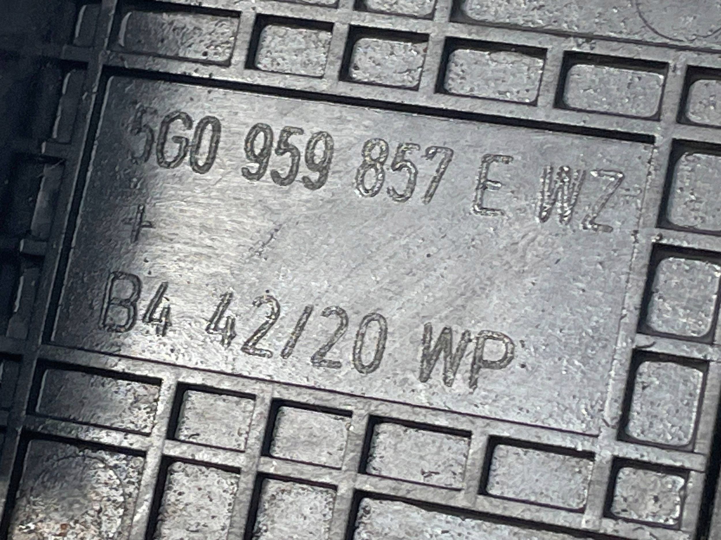 window control switch VOLKSWAGEN PASSAT B8 5G0959857E @M