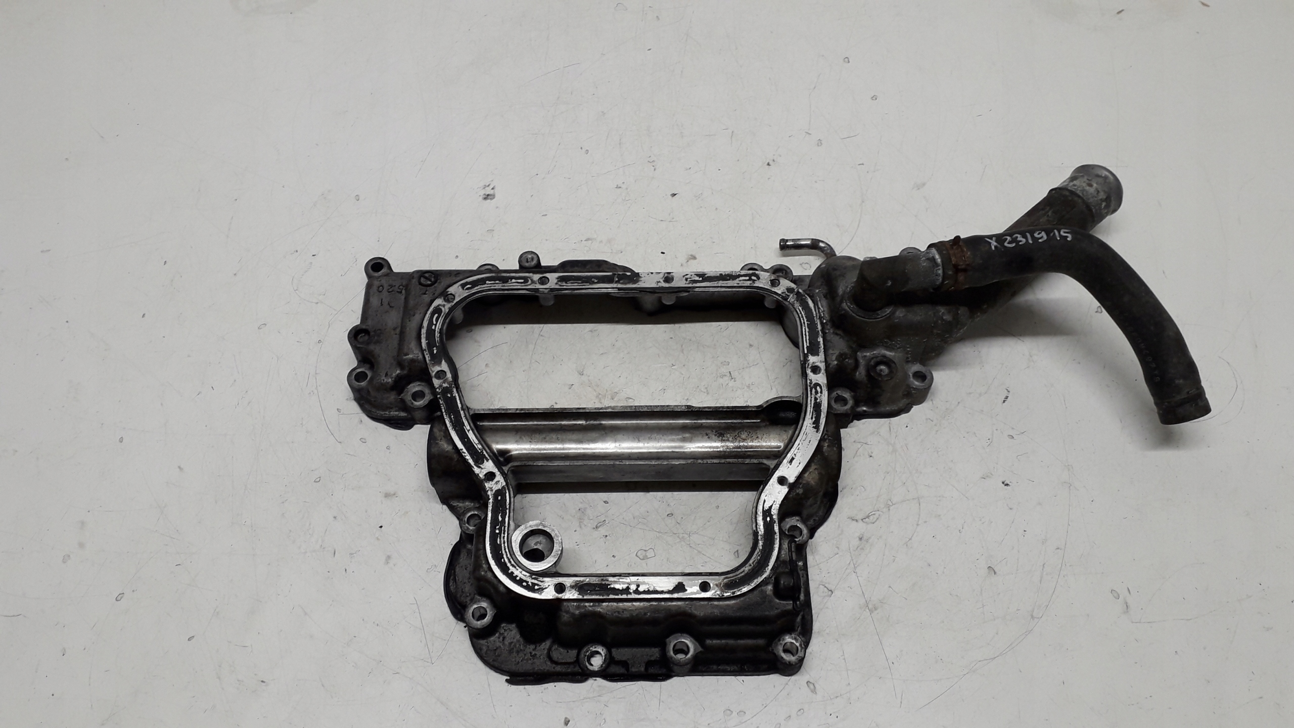 SUBARU IMPREZA LEGACY 2.0D OBUDOWA TERMOSTATU