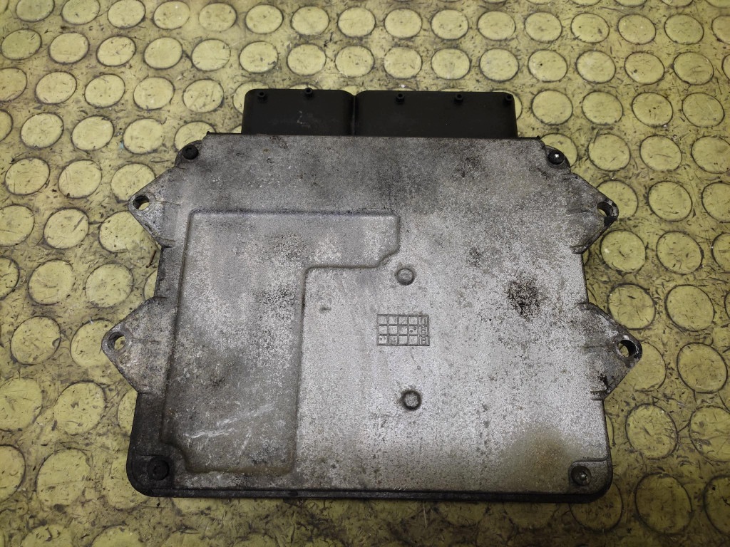FIAT PANDA II control unit of the engine 51805376