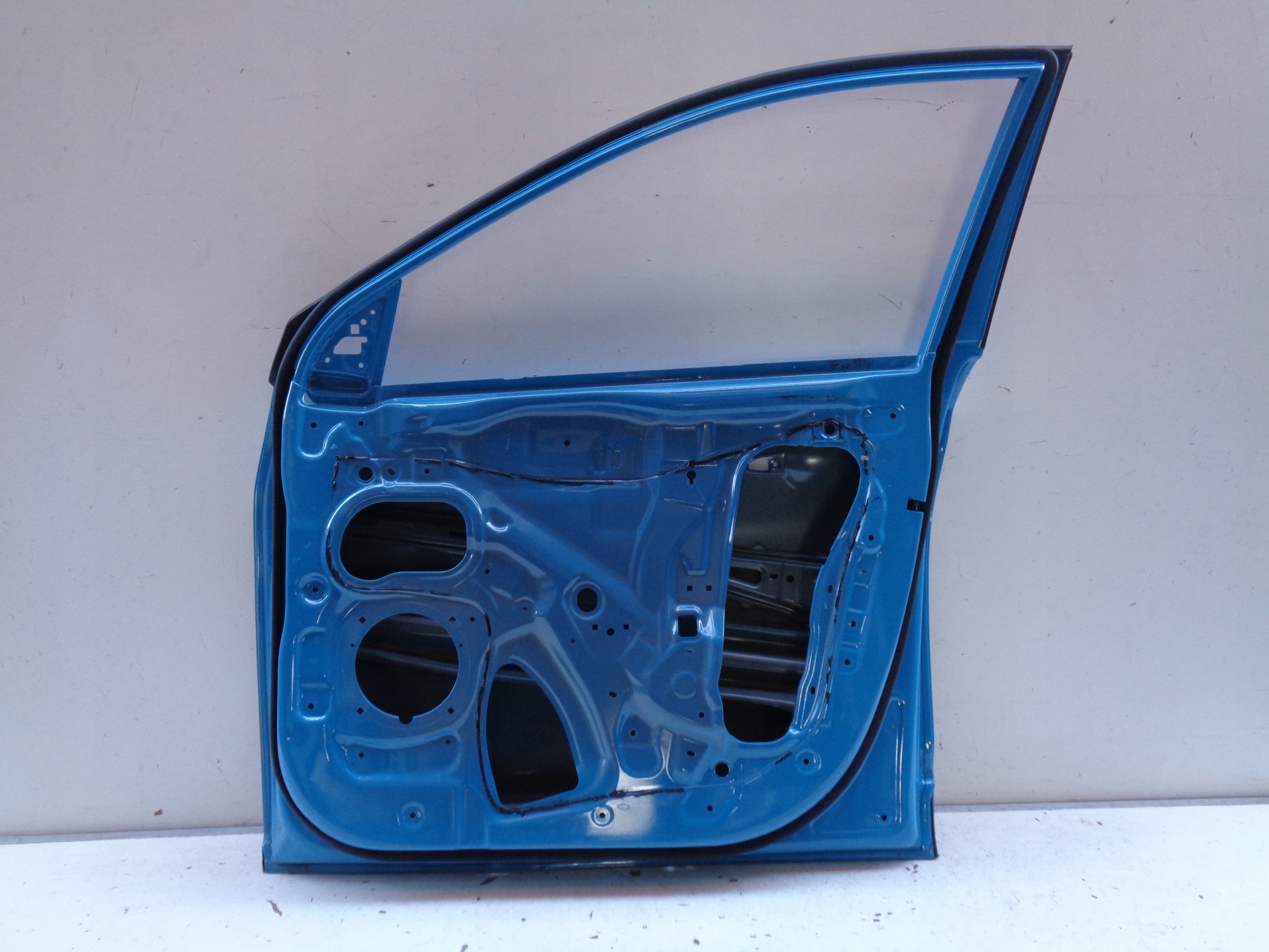 door right front HYUNDAI KONA 17- NR 45389