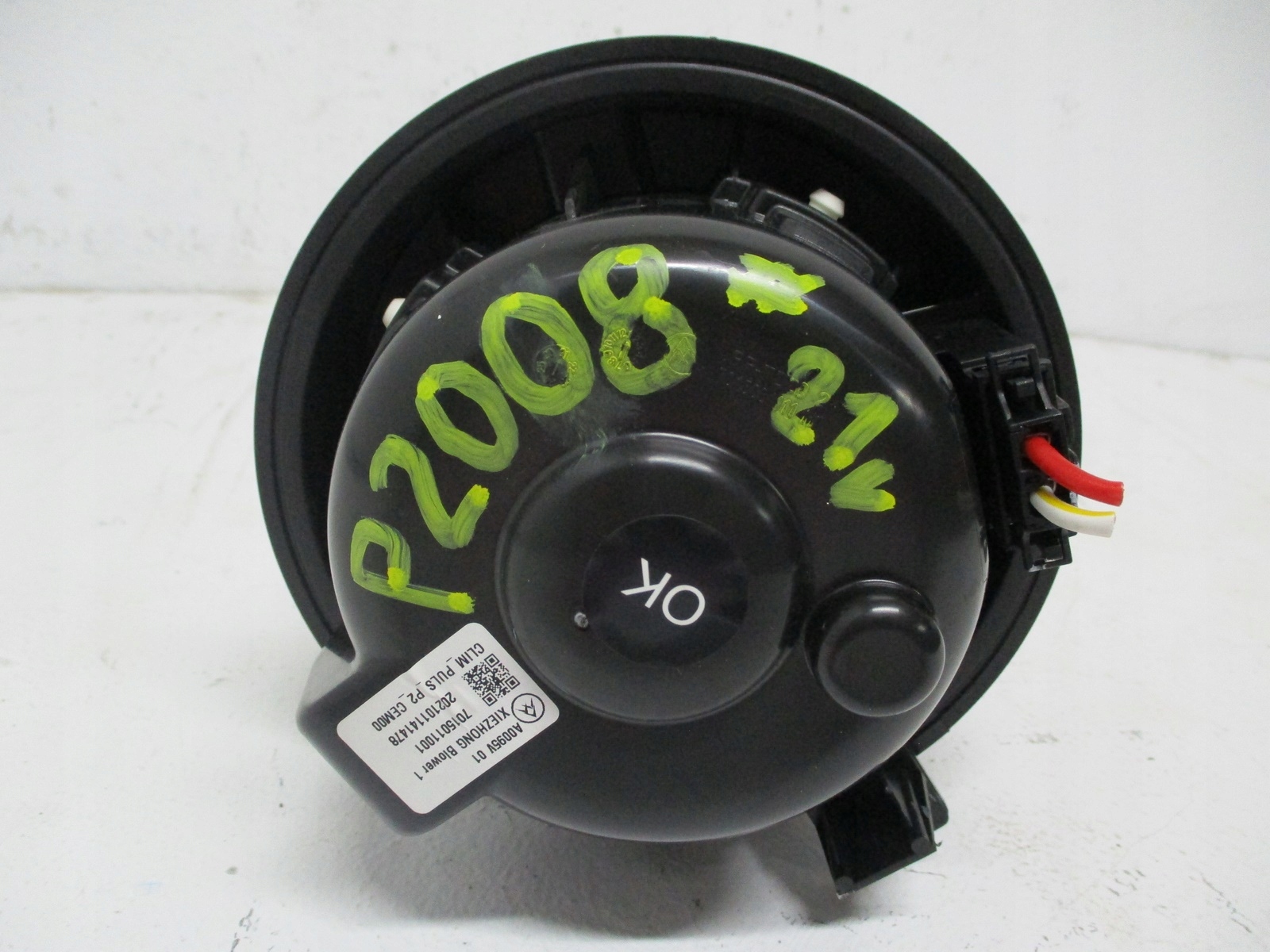 ventilátor topení PEUGEOT 2008 II A0095V 7015011