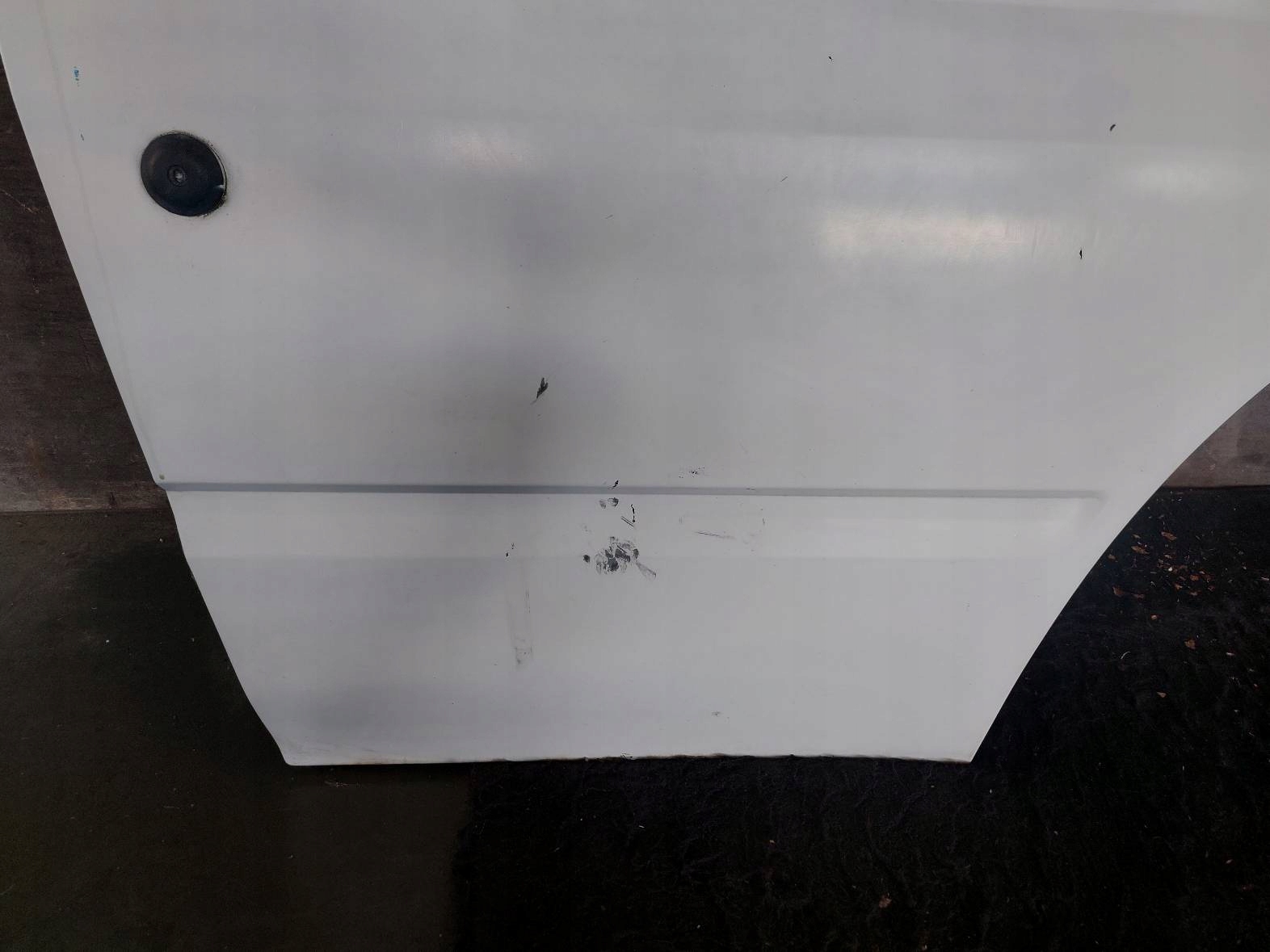 DRZWI KOMPLETNE PRAWY PRZÓD TRANSIT V 2002R Numer katalogowy części INNY