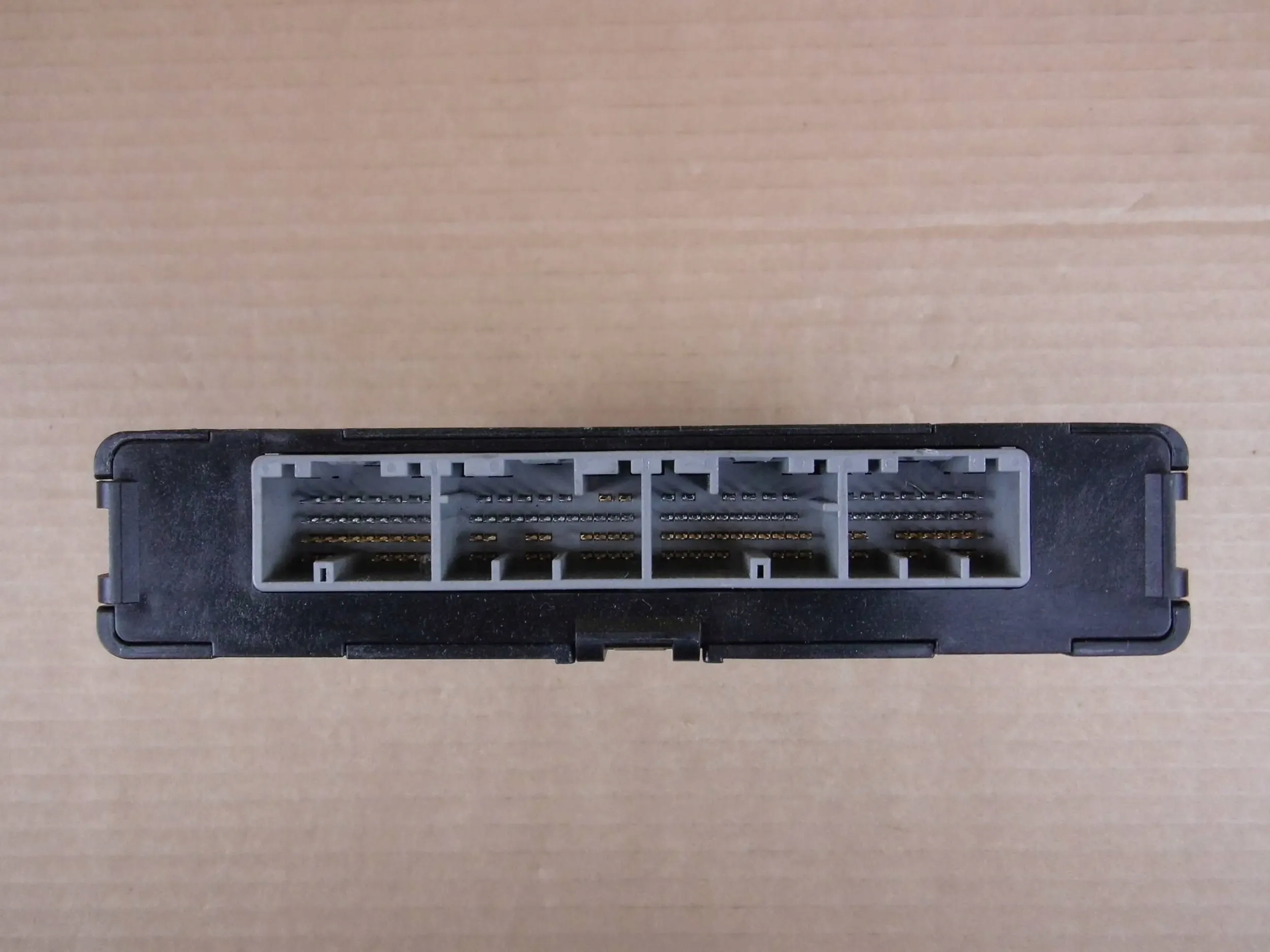 Toyota Auris II module control unit hybrydy 89681-02030