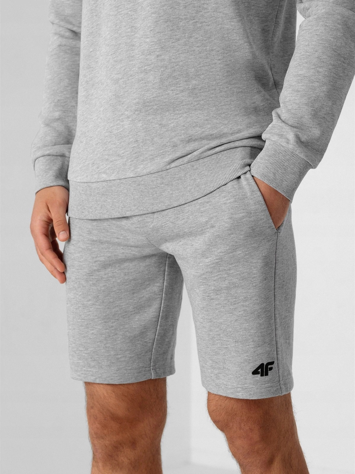 SPODENKI MĘSKIE 4F SZORTY KRÓTKIE -27M r.XXL Rozmiar XXL