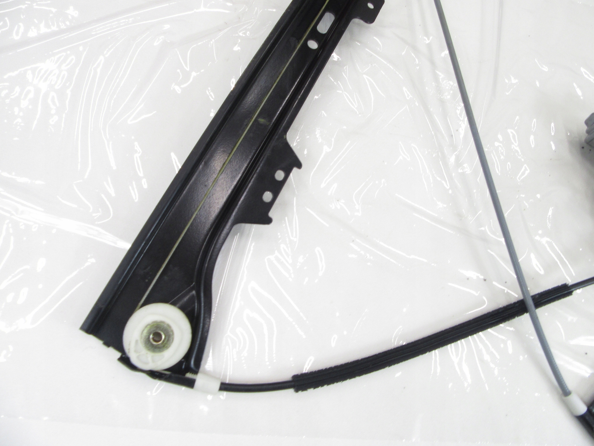 mécanisme lève vitre gauche avant BMW e60 e61