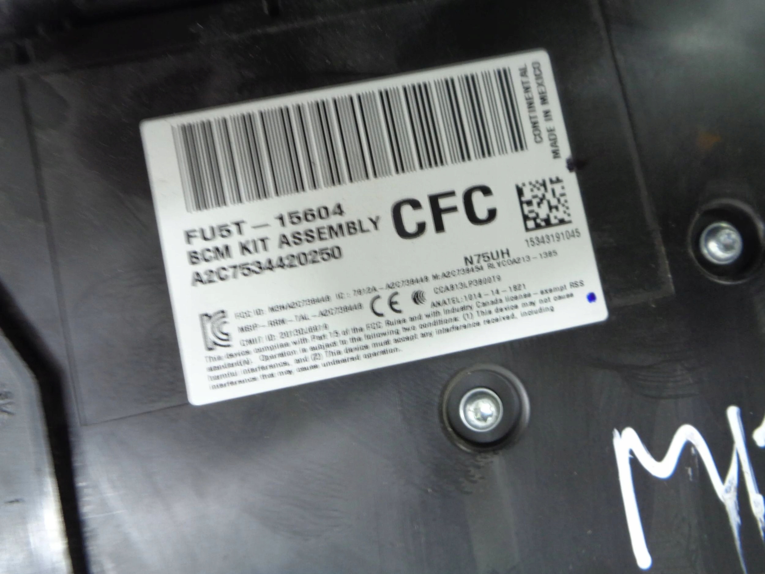 FORD MONDEO MK5 MODULE FUSIBLES MODULE BCM FU5T-15604-CFC