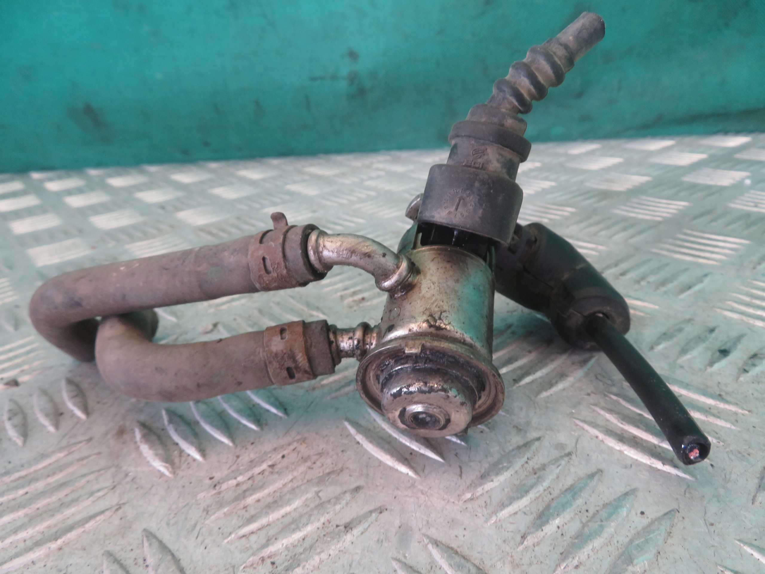 injector ADBLUE MASTER MOVANO 2.3 21R 160726474R