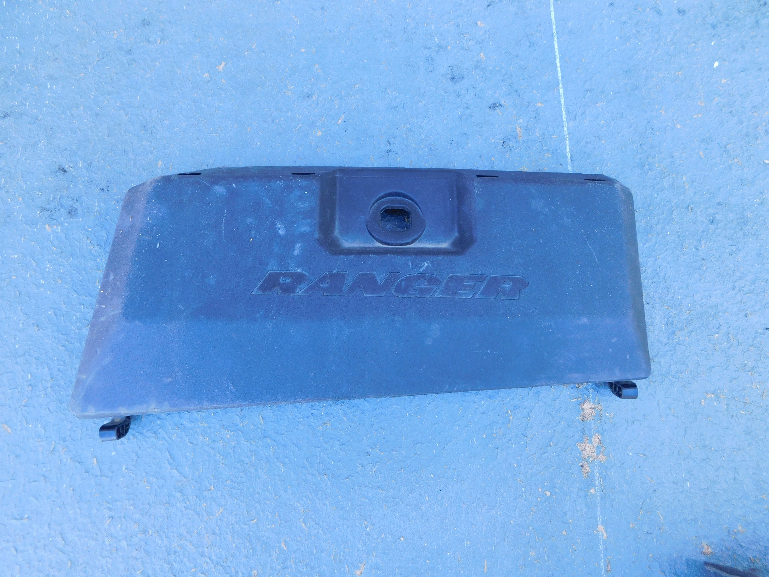 POLARIS RANGER 1000 XP KLAPKA ZAŚLEPKA