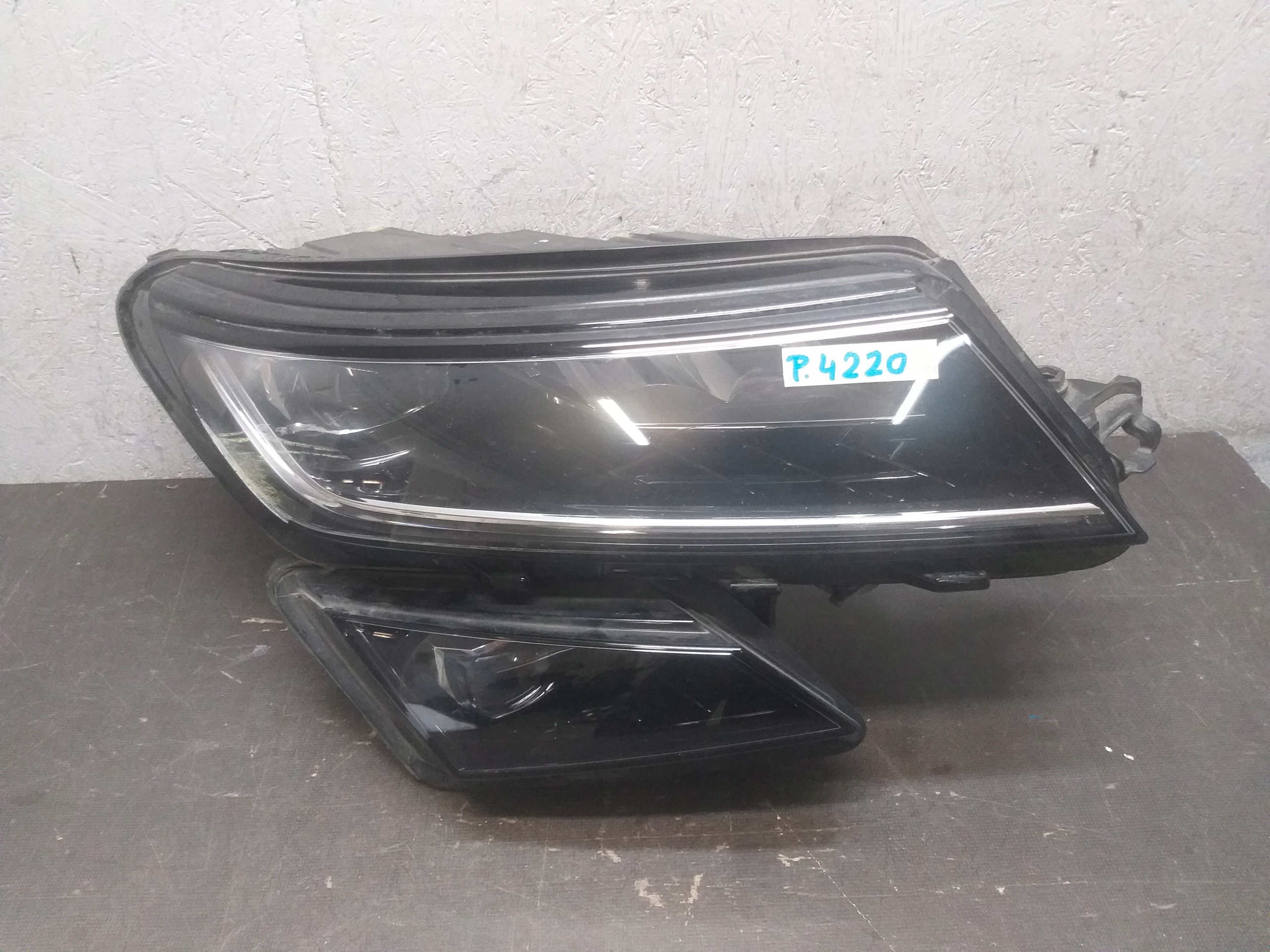 light front right SKODA KODIAQ FULL LED