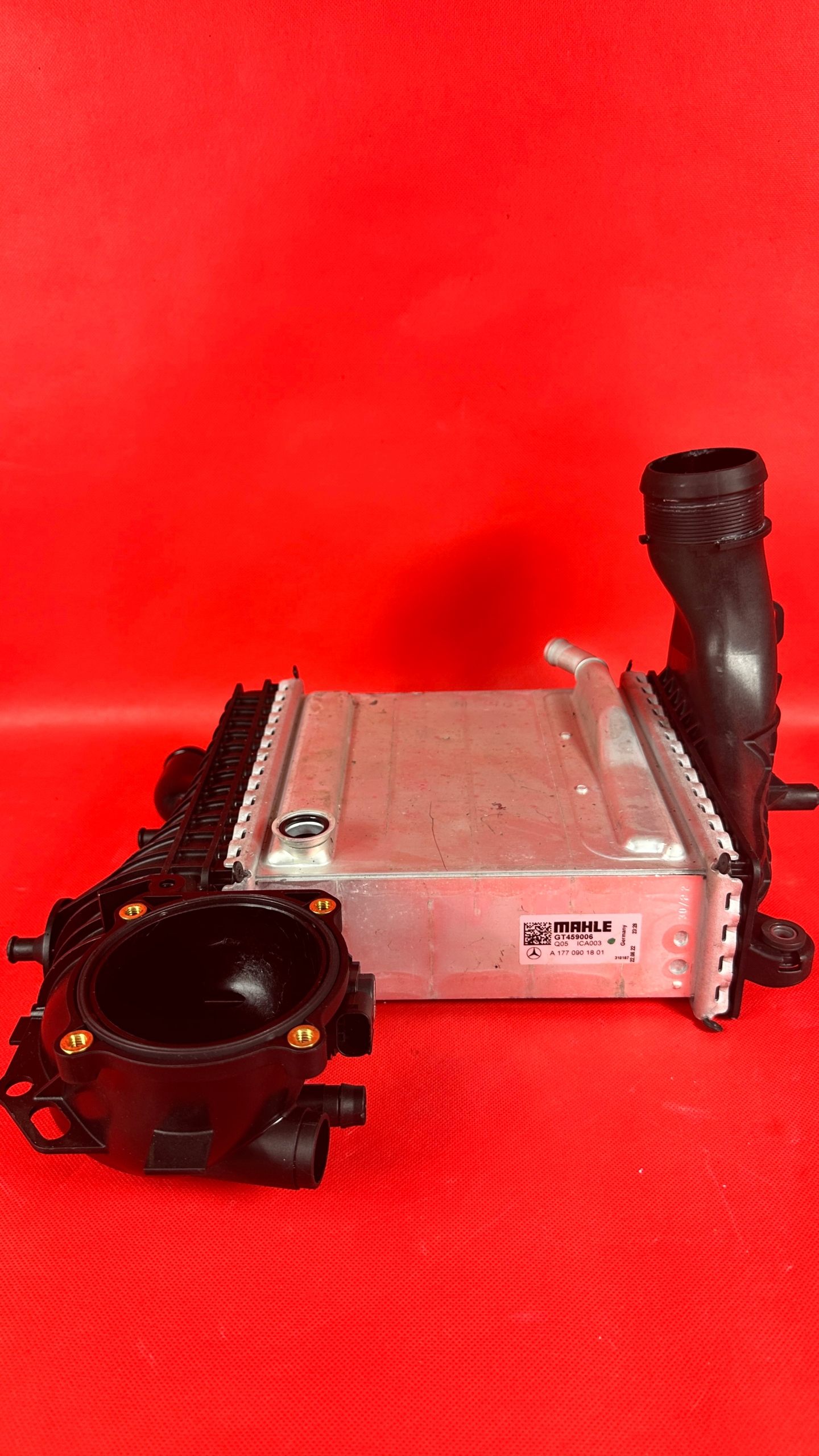 MERCEDES INTERCOOLER CHŁODNICA A1770901801 Typ samochodu Samochody osobowe