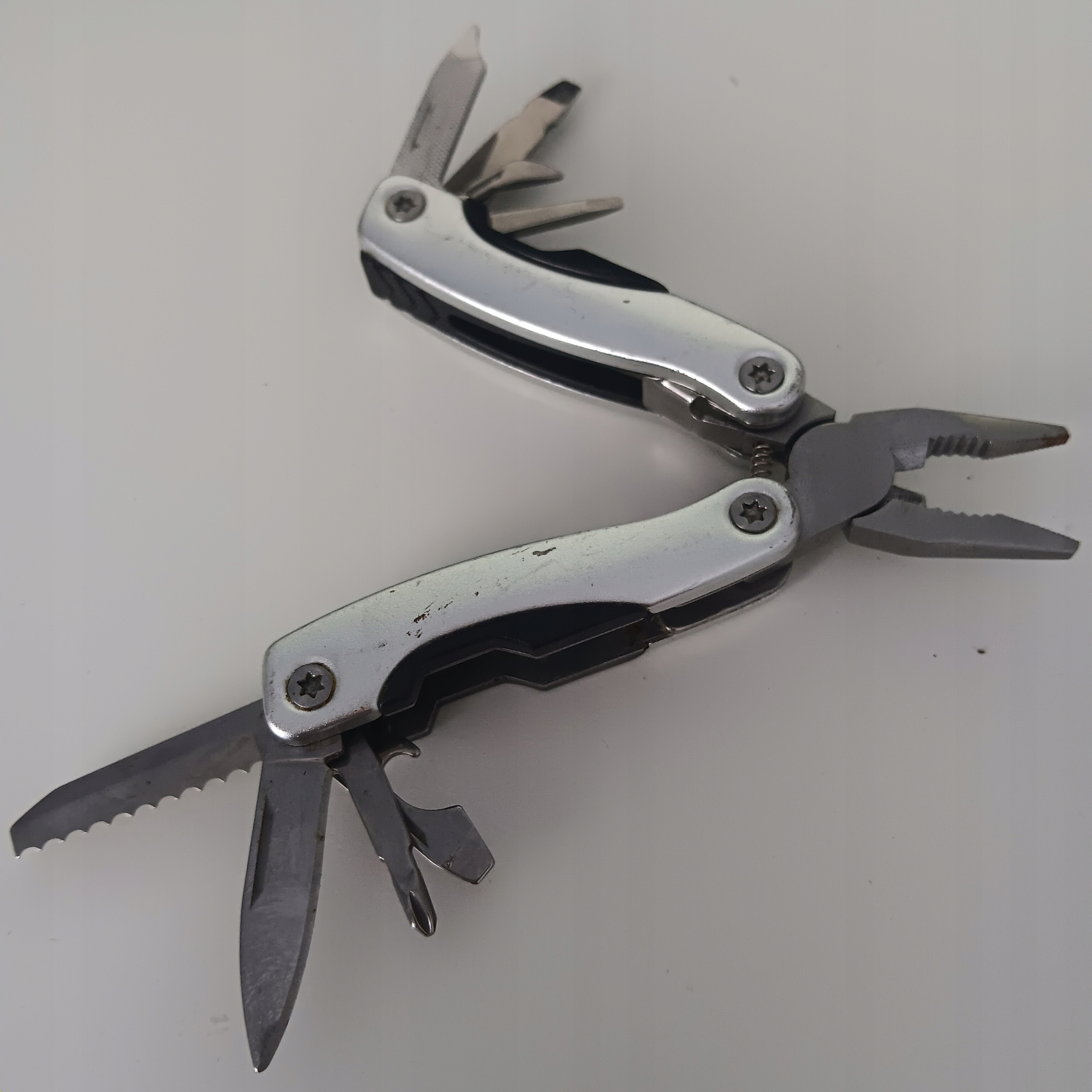 Multitool mały podręczny k2