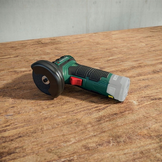 AKUMULATOROWA SZLIFIERKA KĄTOWA PARKSIDE ZESTAW Maksymalna prędkość obrotowa 19500 RPM