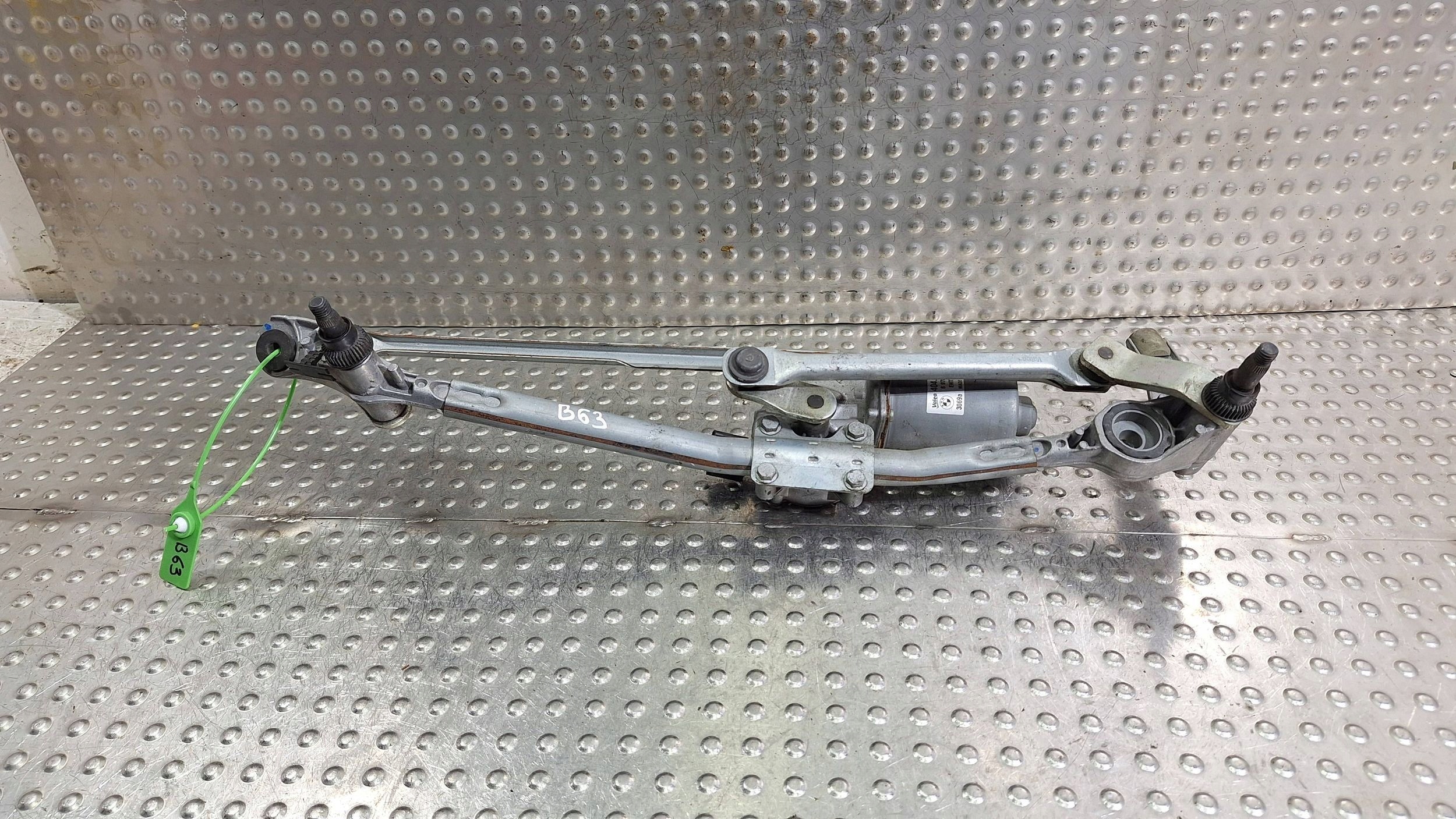 Gestänge Motor Wischer vorne 6978263 BMW 3 E90 E91 E92 E93 EUROPA