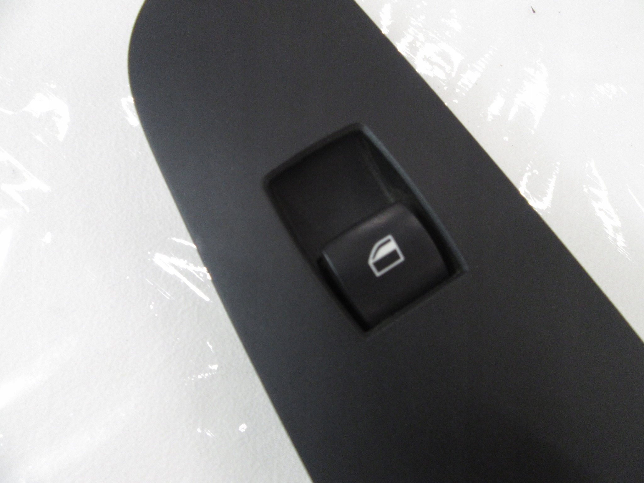 Panel button window control switch of mirrors right front BMW e81 e82 e88 EUROPA