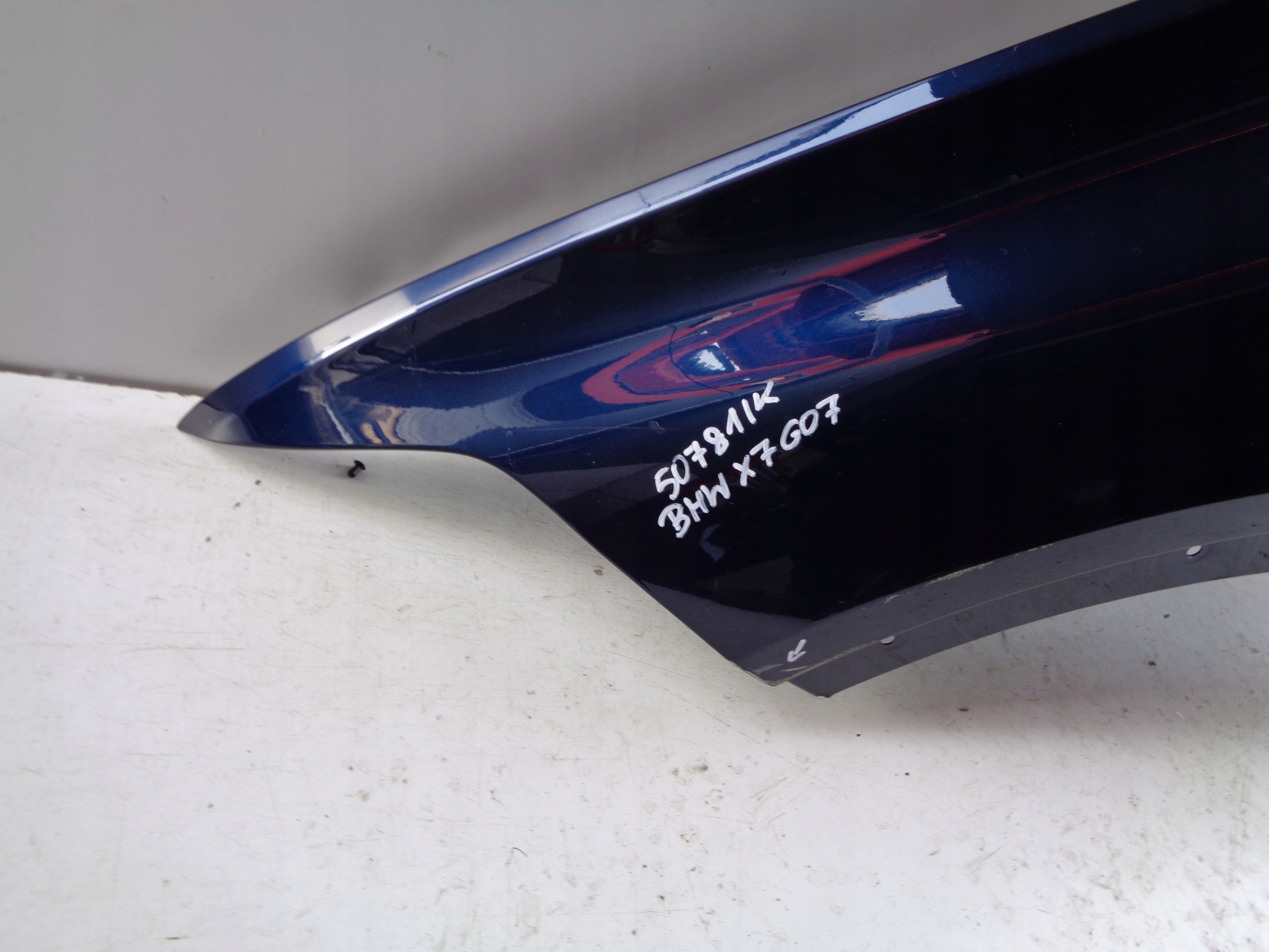 fender left front BMW X7 G07 18- NR 50791