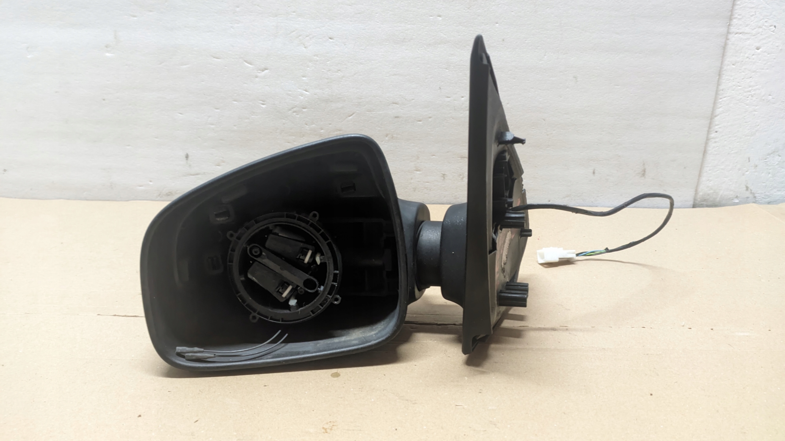 DACIA SANDERO II STEPWAY 13R mirror left 5 PIN EU