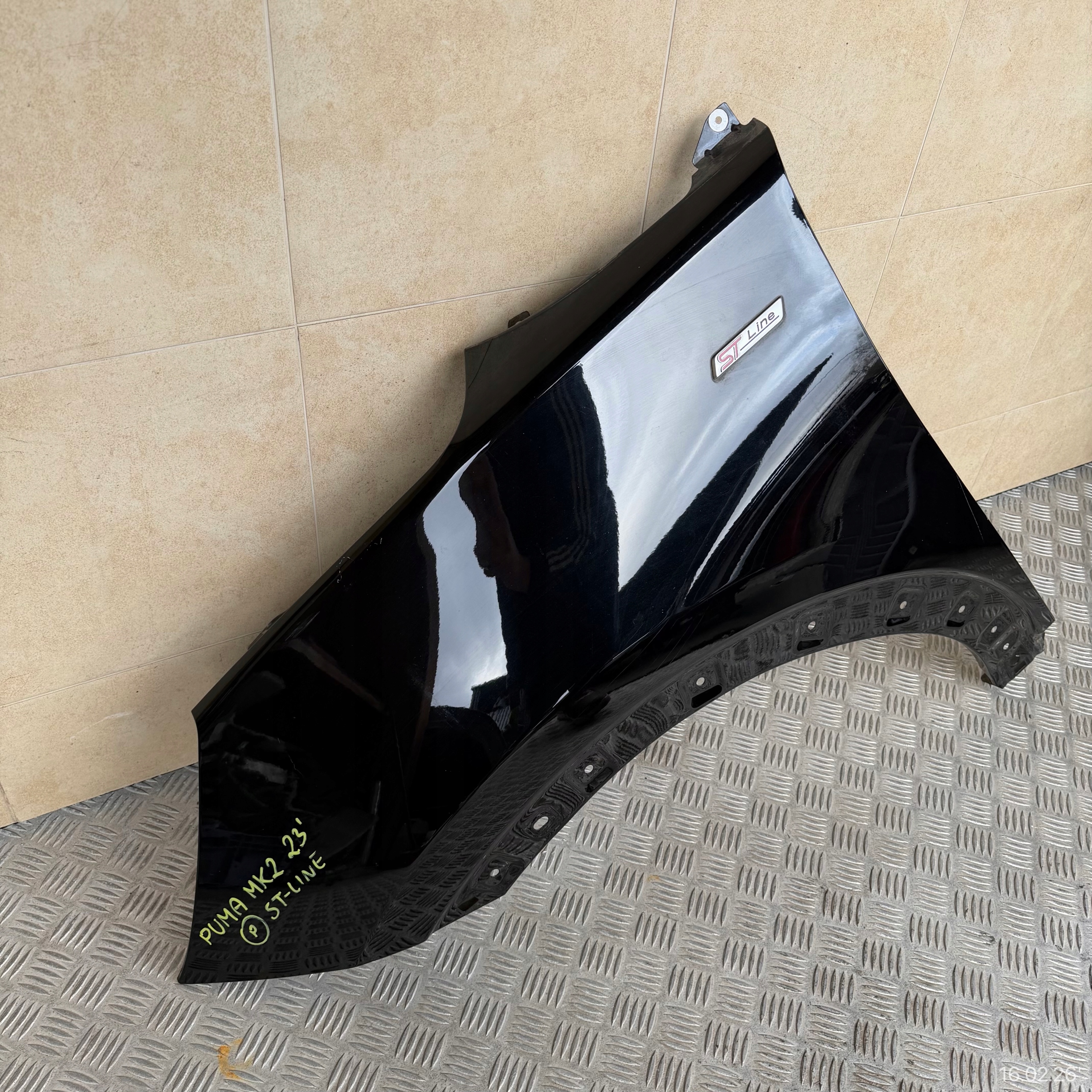 fender front left FORD PUMA II MK2 ST-LINE 2023 ROK