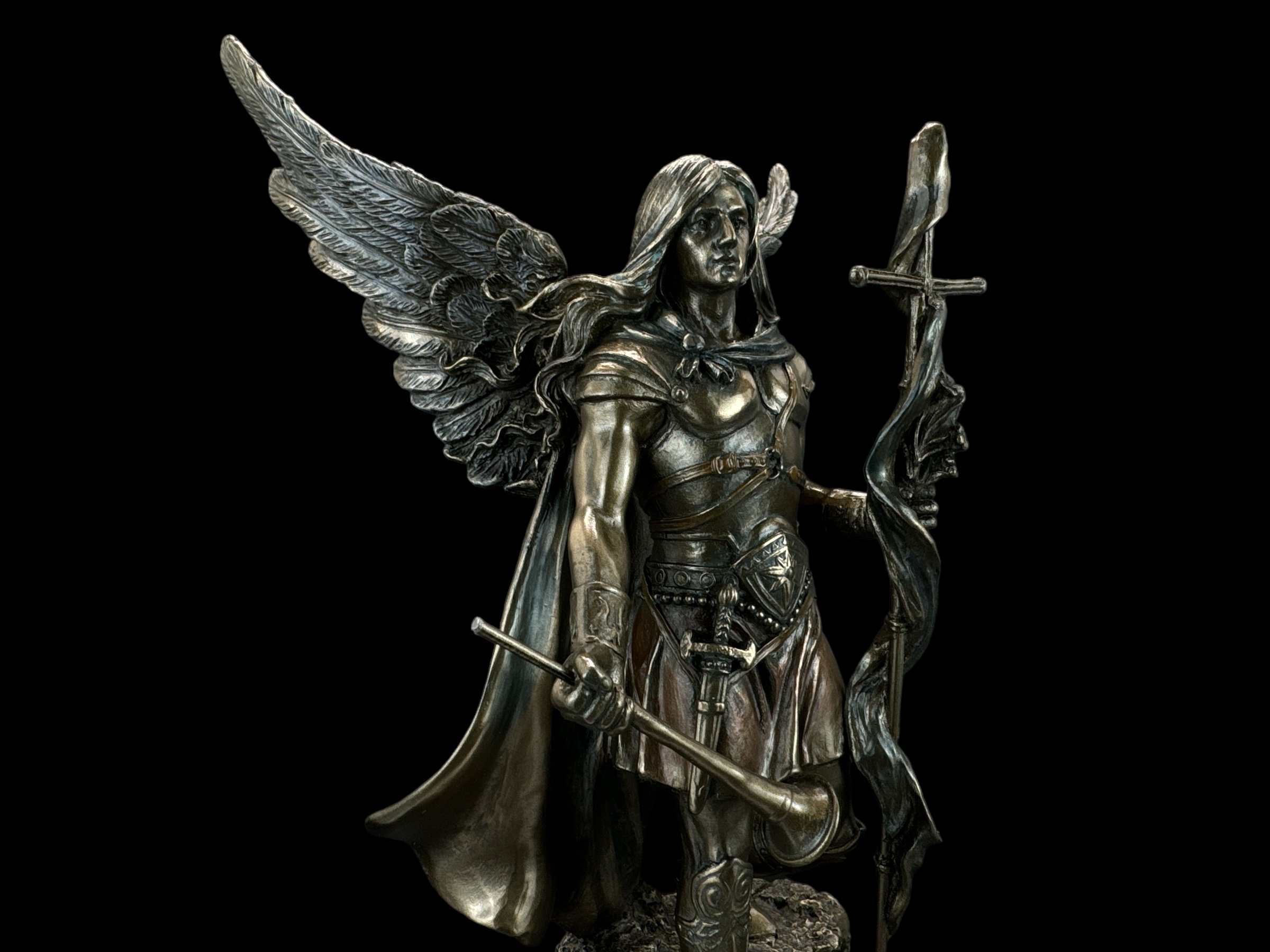 RZEŹBA BRĄZ ARCHANIOŁ GABRIEL Z KRZYŻEM ORYGINALNA MARKA VERONESE WU76312A4 Kod producenta WU76312A4