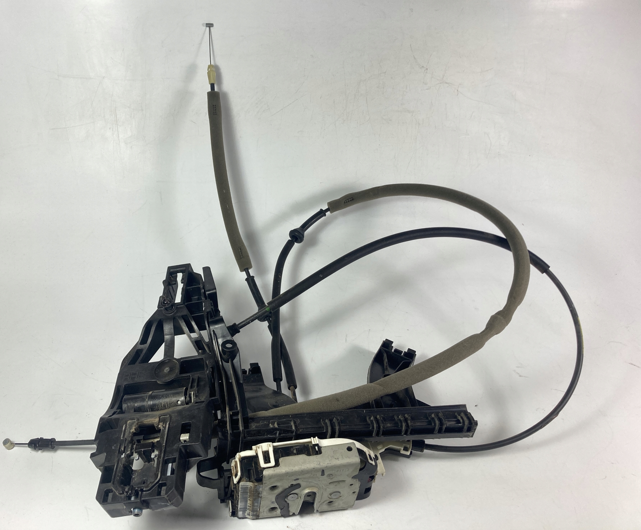 Chrysler Pacifica 2017-26 lock door right front