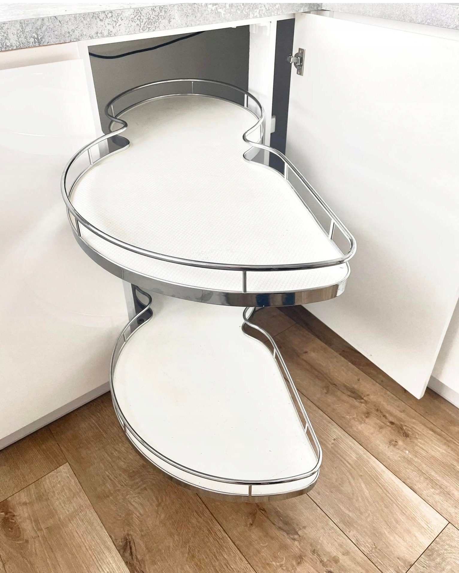 KOSZ CARGO MAGIC CORNER NERKA LEWY 600 DOMYK Producent Smartt