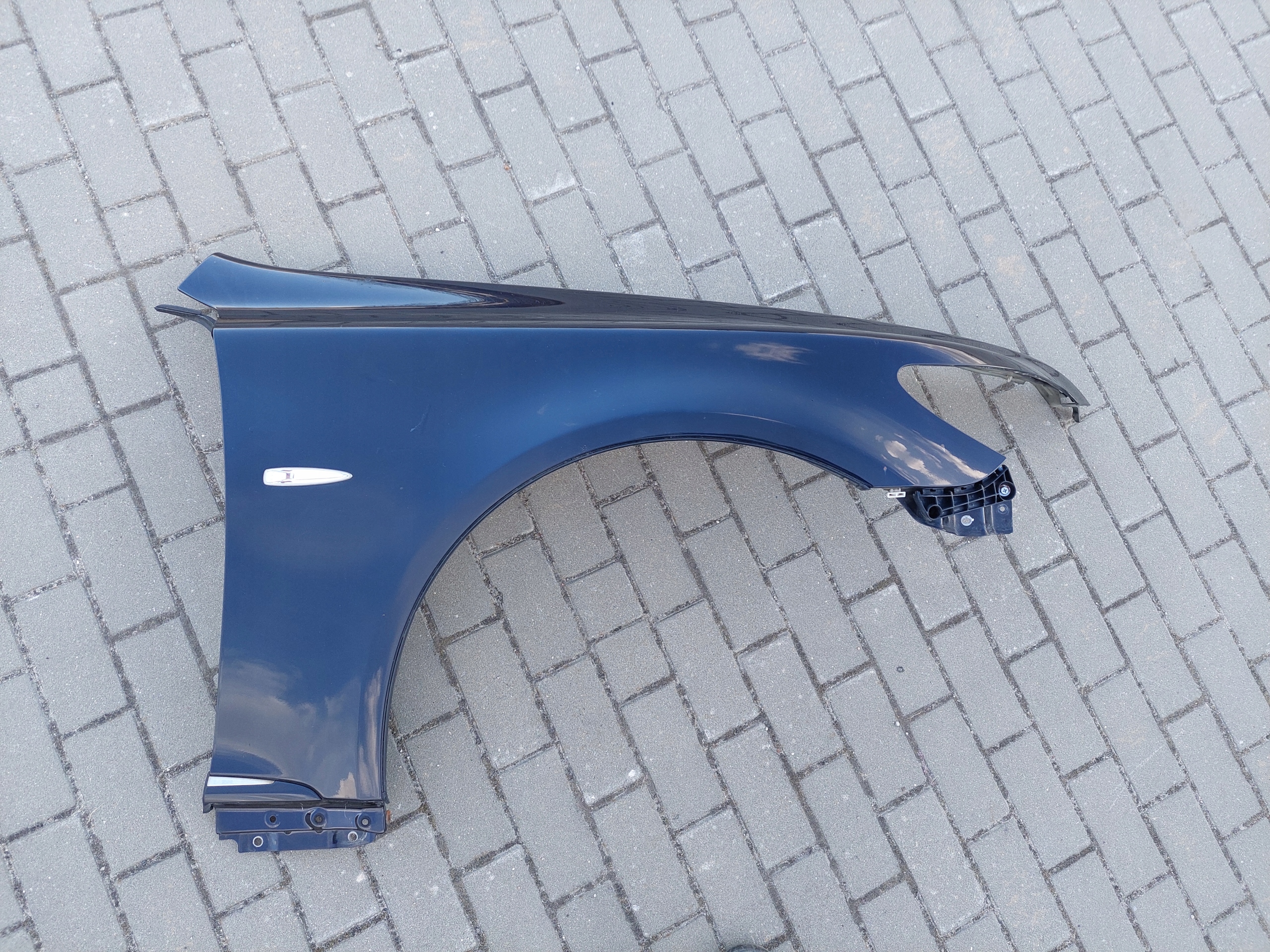 fender front front right support complete LEXUS LS 600 LS600 H LS460 214