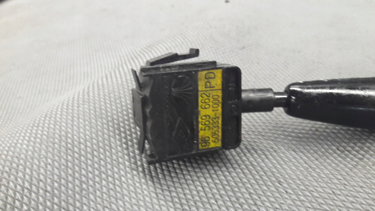 96569662PD przelacznik wycieraczek DAEWOO MATIZ Typ silnika Brak informacji