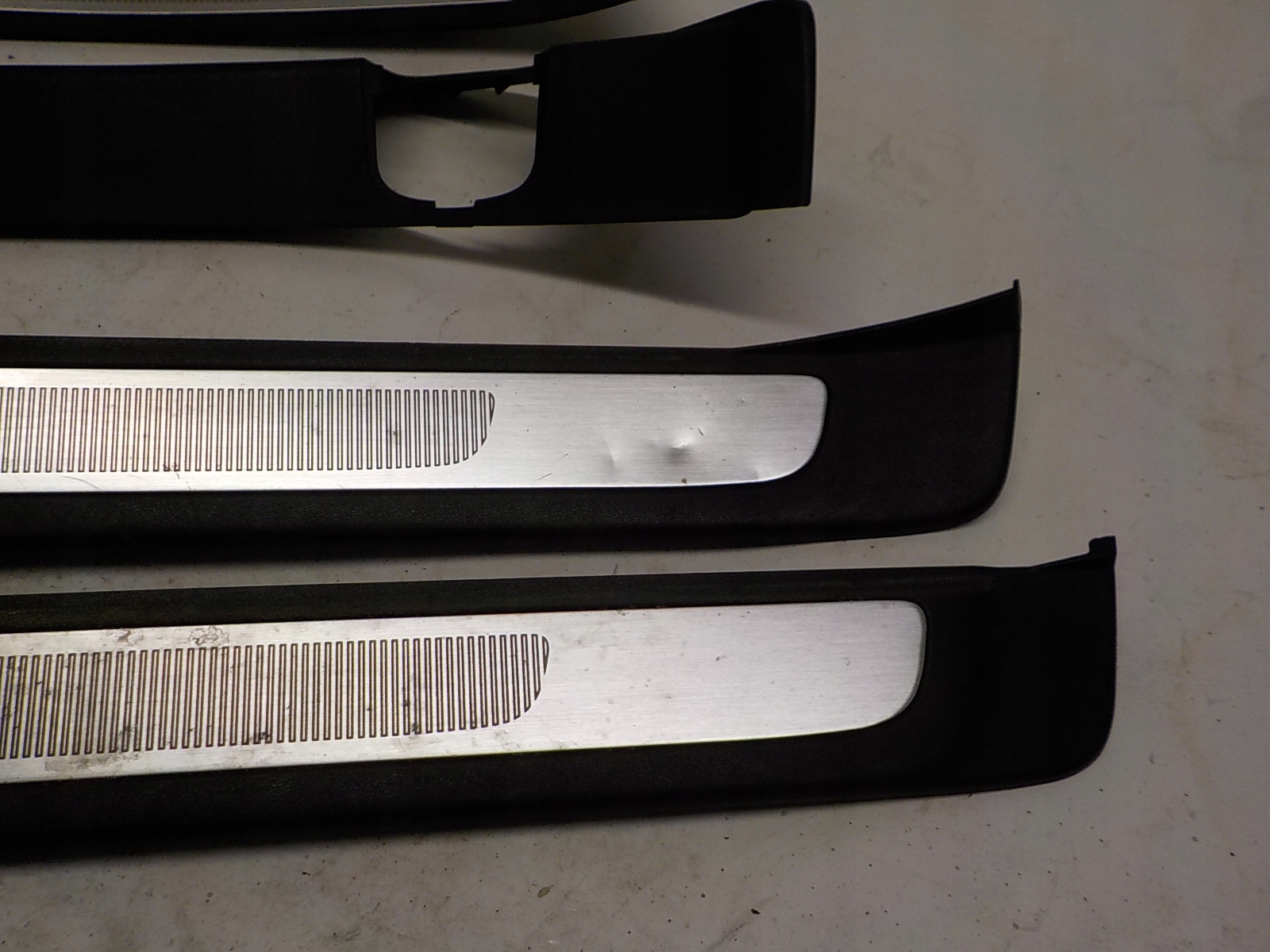 SUBARU LEGACY IV B4 mouldings caps threshold JDM