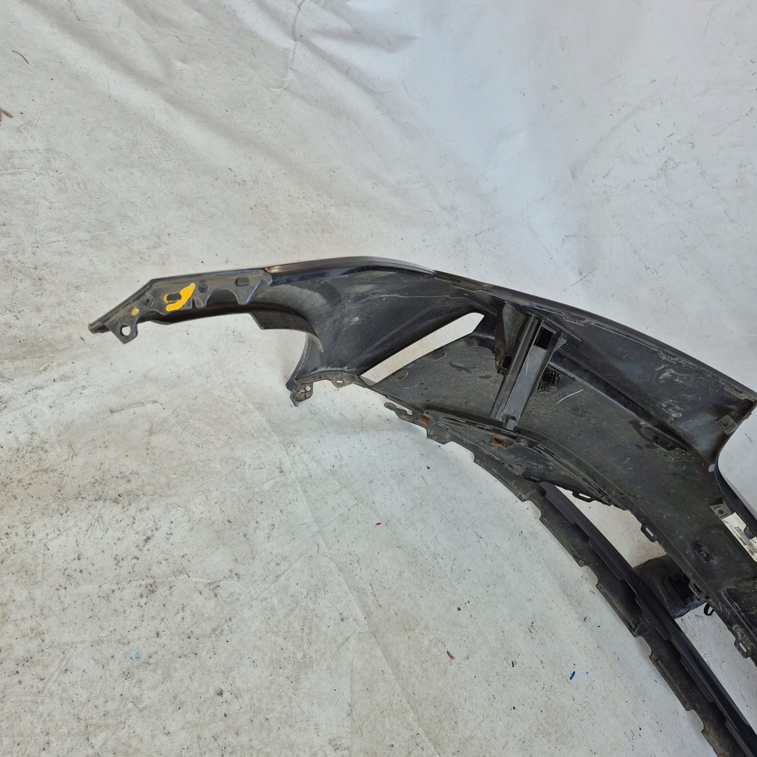 SKODA ENYAQ IV 20-> bumper front front washer PDC