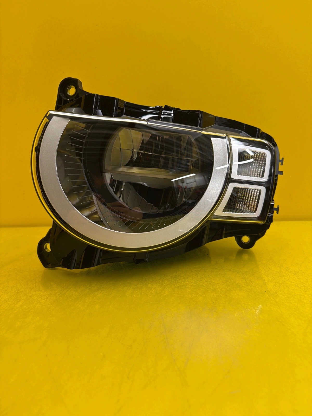 lámpa bal eleje Land Rover Defender II 2020- Full Led