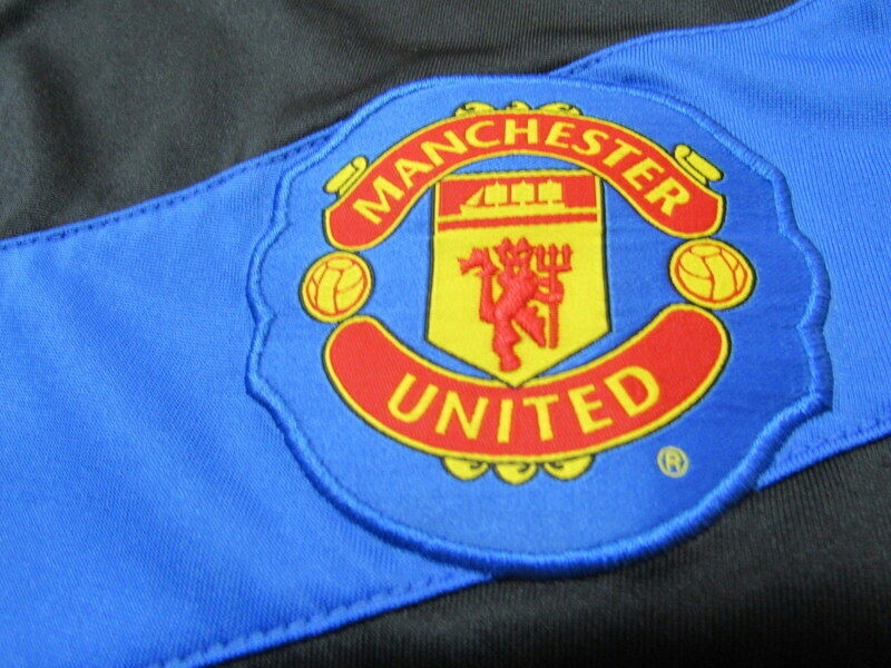 Ryan Giggs MANCHESTER UNITED NIKE sezon 2009-2010 rozmiar M Rozmiar M