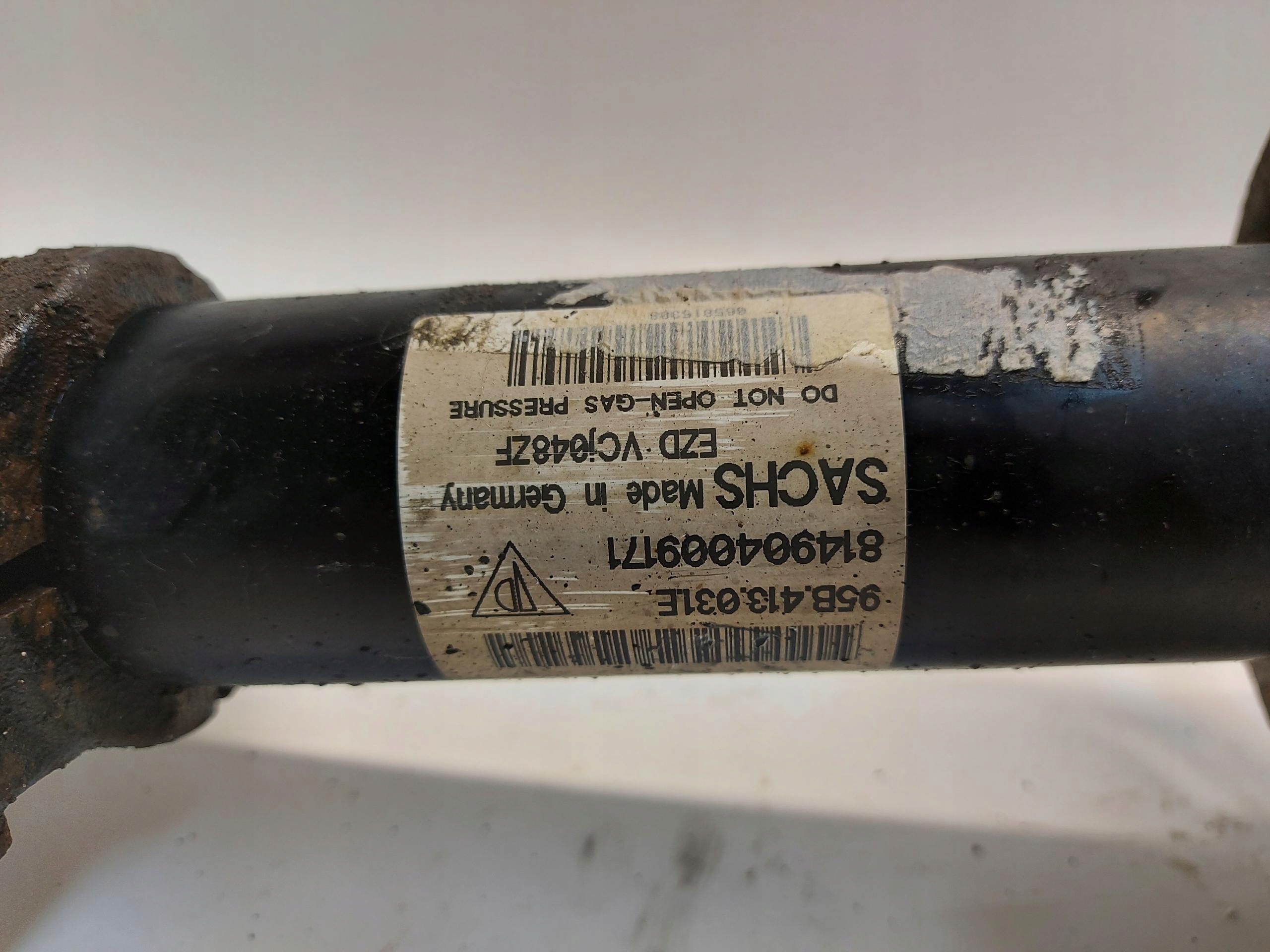 PORSCHE MACAN S 95B 3.0 TDI shock absorber front right 95B413031E