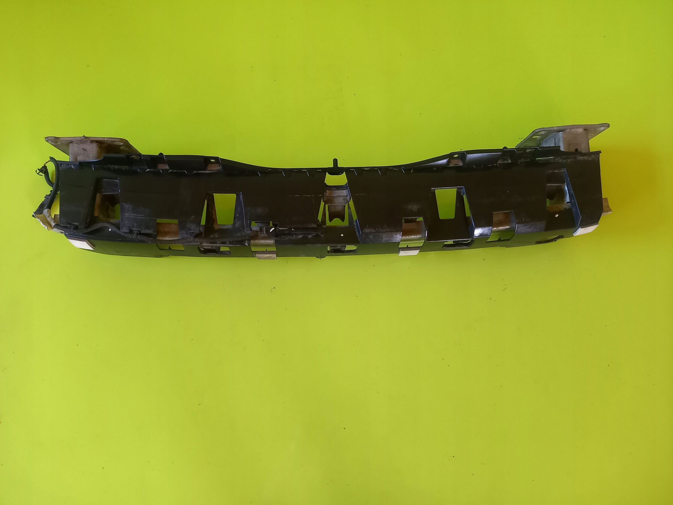 BELKA ZDERZAKA TYŁ CITROEN C4 PICASSO II 14R