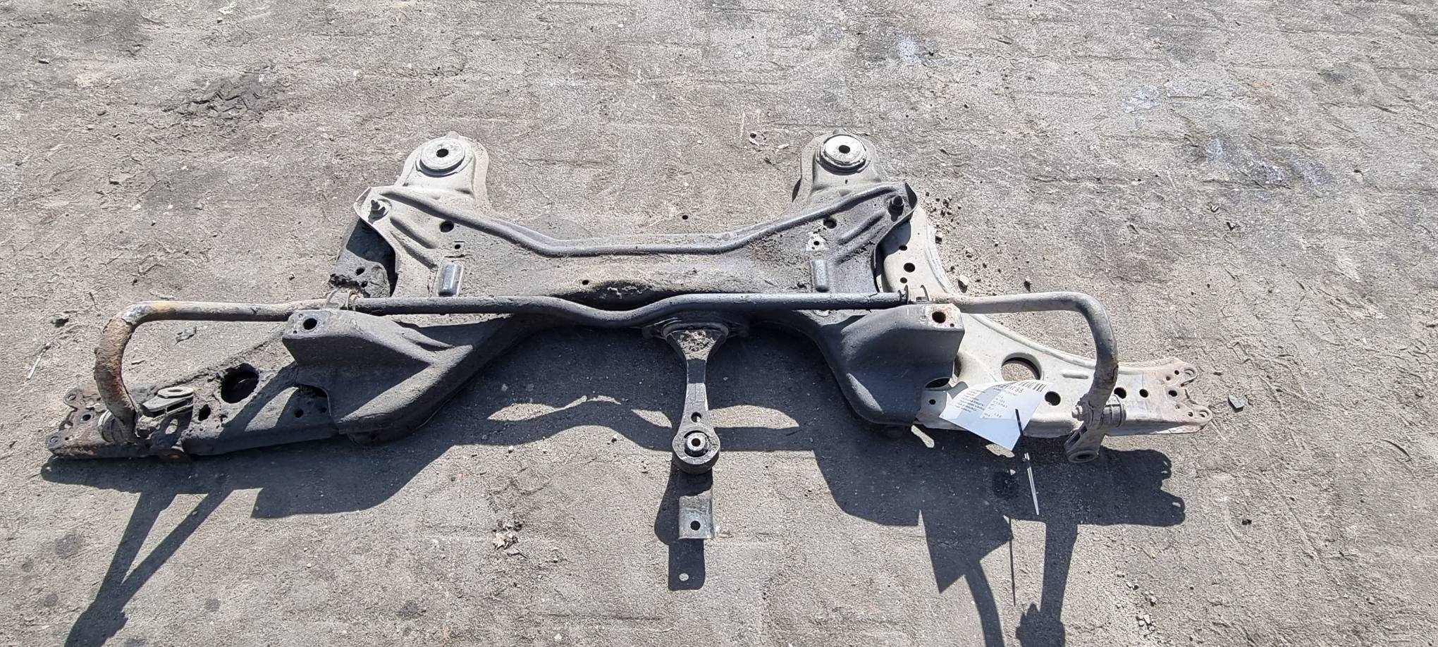 axle beam front 1.6 SKODA OCTAVIA and
