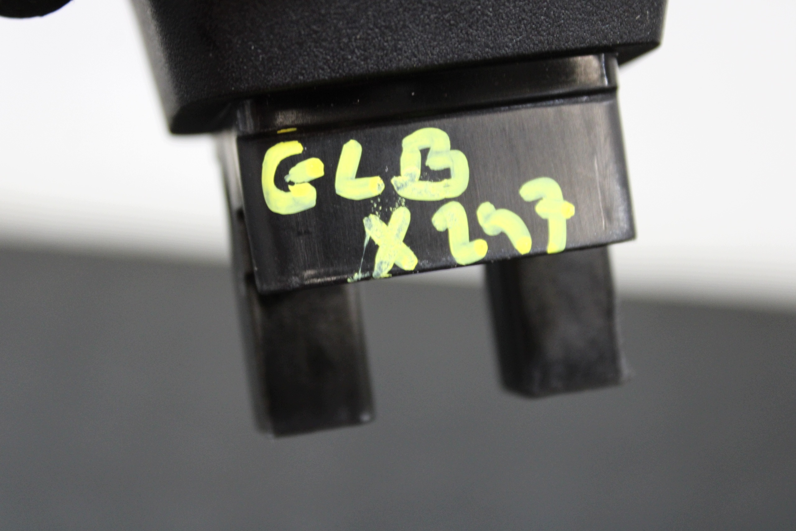 armrest PANELU A2476831400 MERCEDES GLB X247