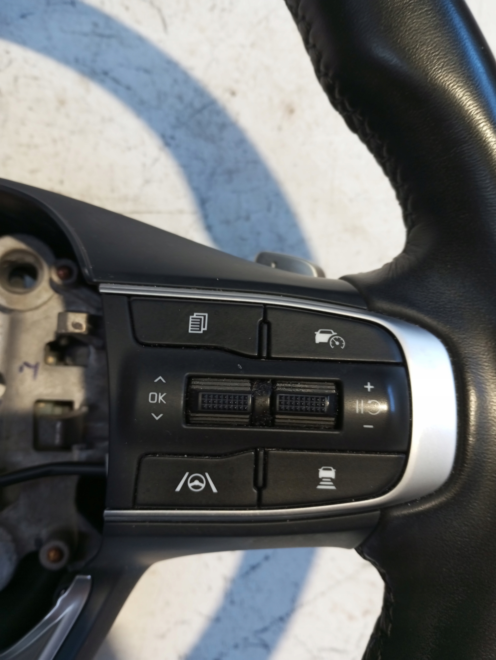 lenkrad KIA SPORTAGE V