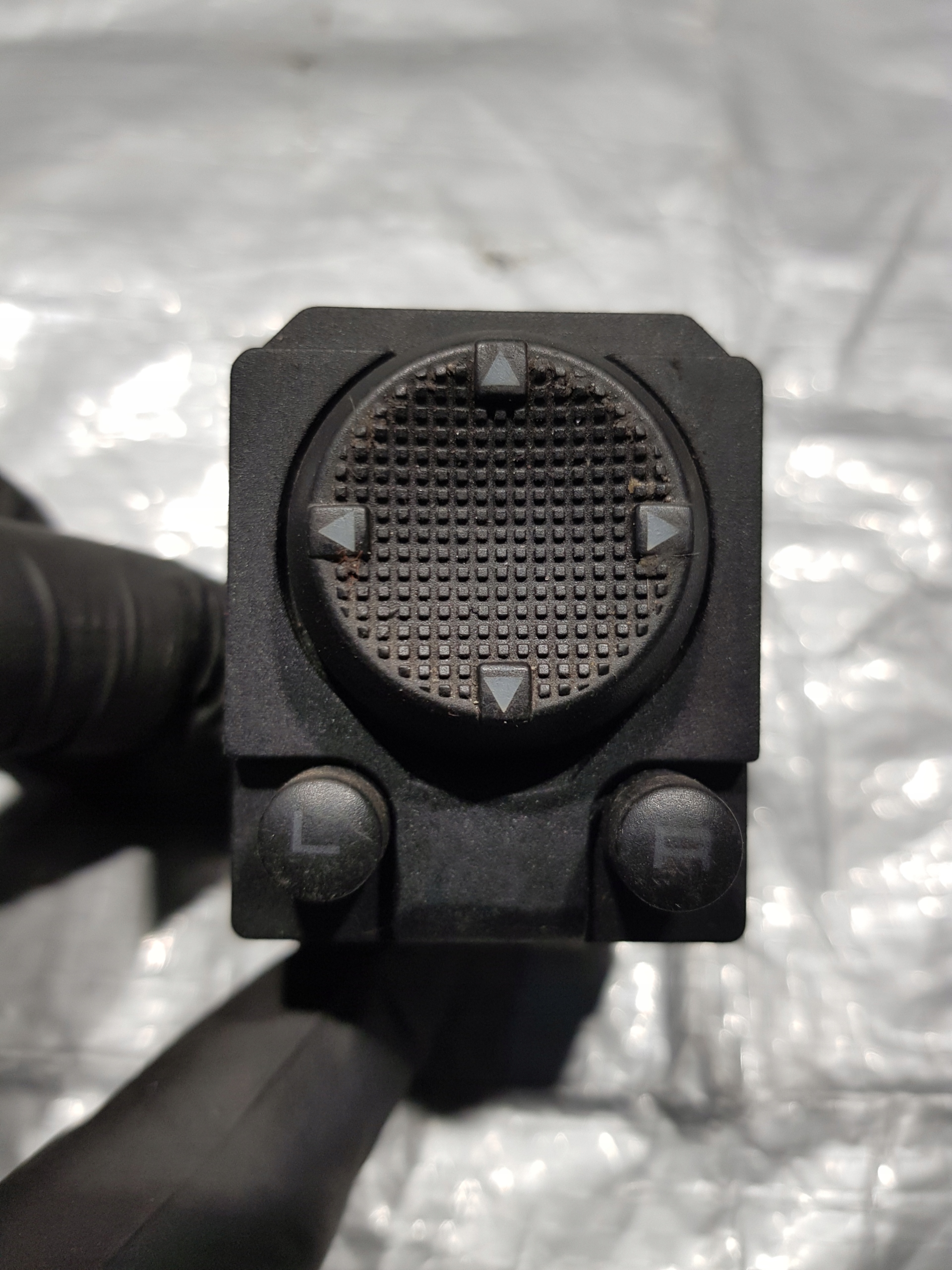 1H0959565 switch luterek VW GOLF III