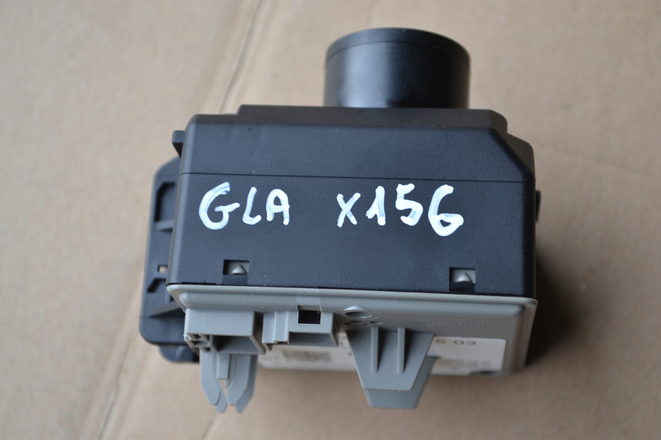 MERCEDES CLA W117 ignition START-STOP A2469057503