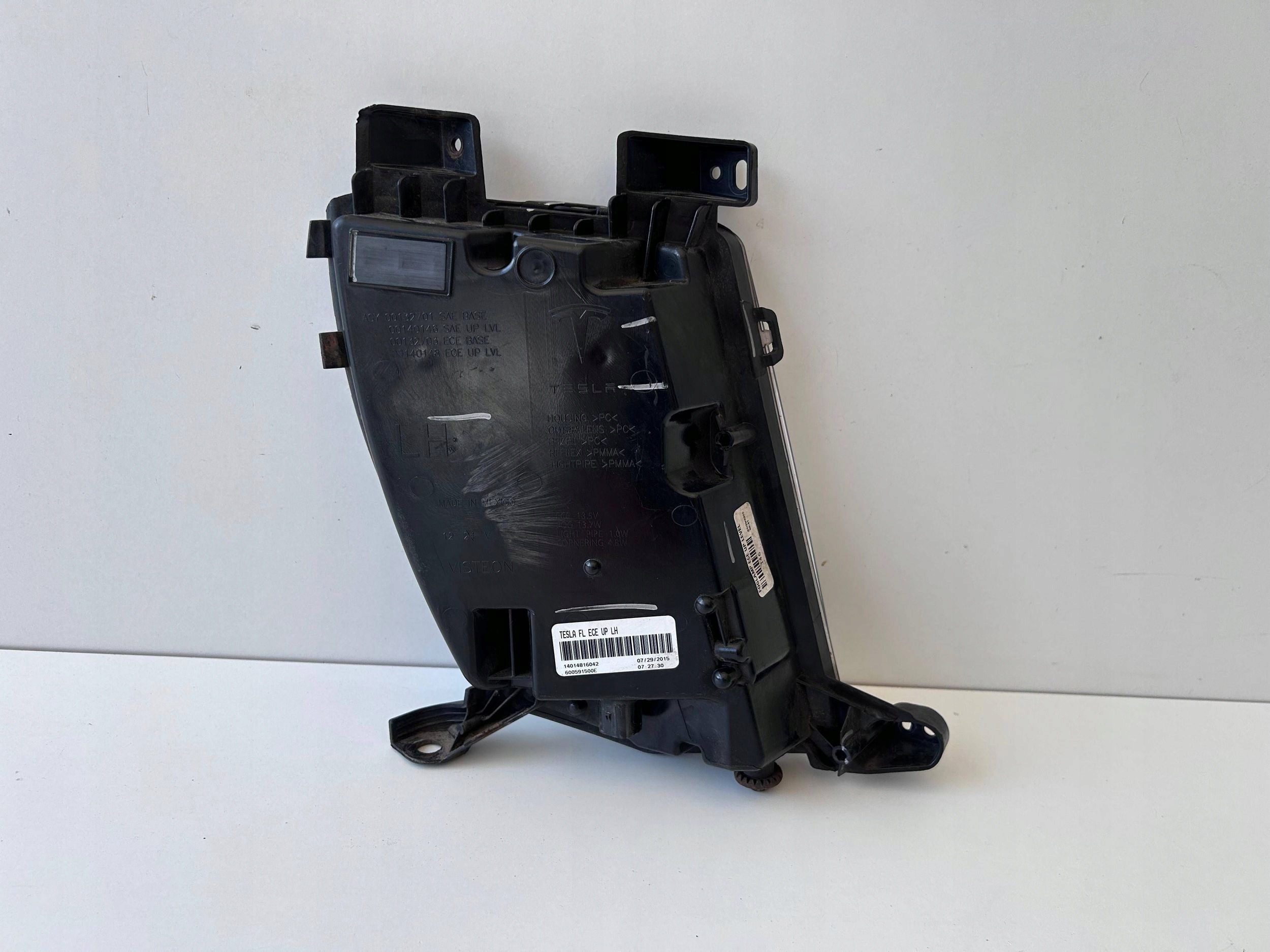 tesla MODEL S галоген левая 00132701 оригинал