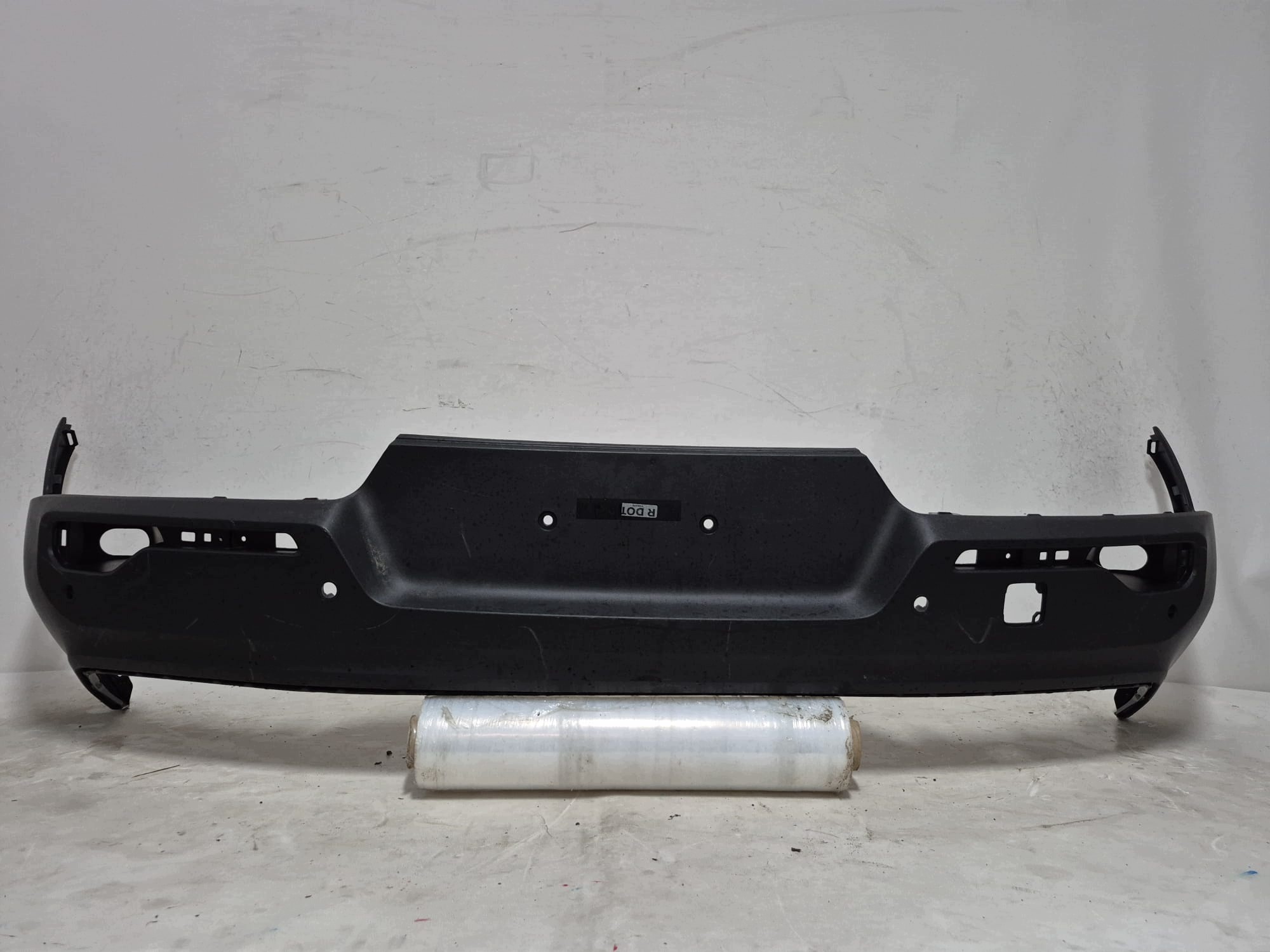 VOLVO XC40 17- bumper rear part rear PDC 31449333